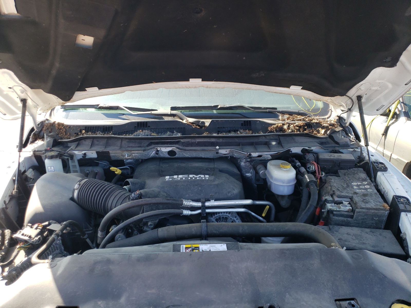 Photo 7 from auction – 2018 RAM 3500 ST with VIN 3C63R3CJ1JG111511