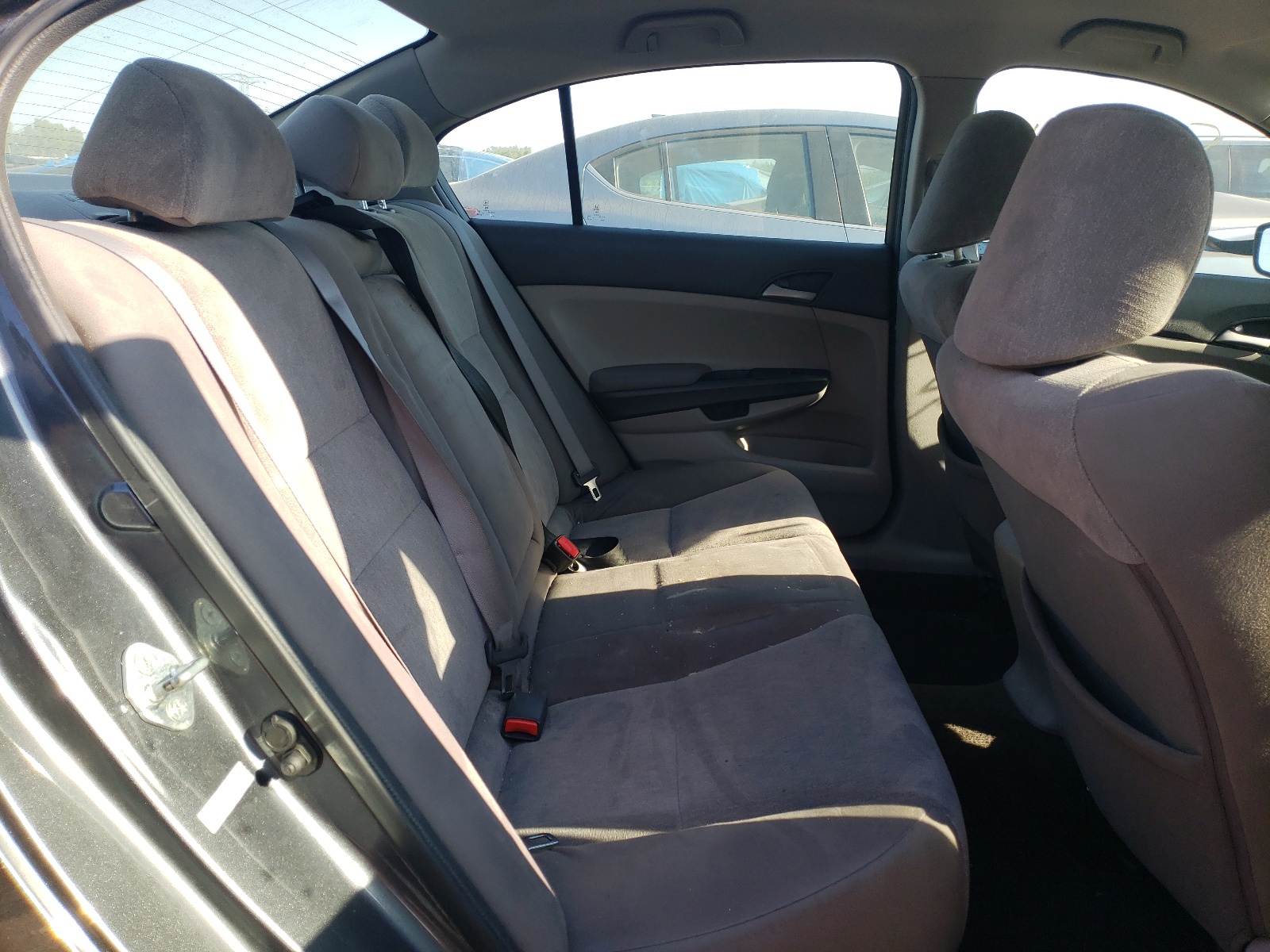 Photo 6 from auction – 2010 HONDA ACCORD with VIN 1HGCP2F49AA052206