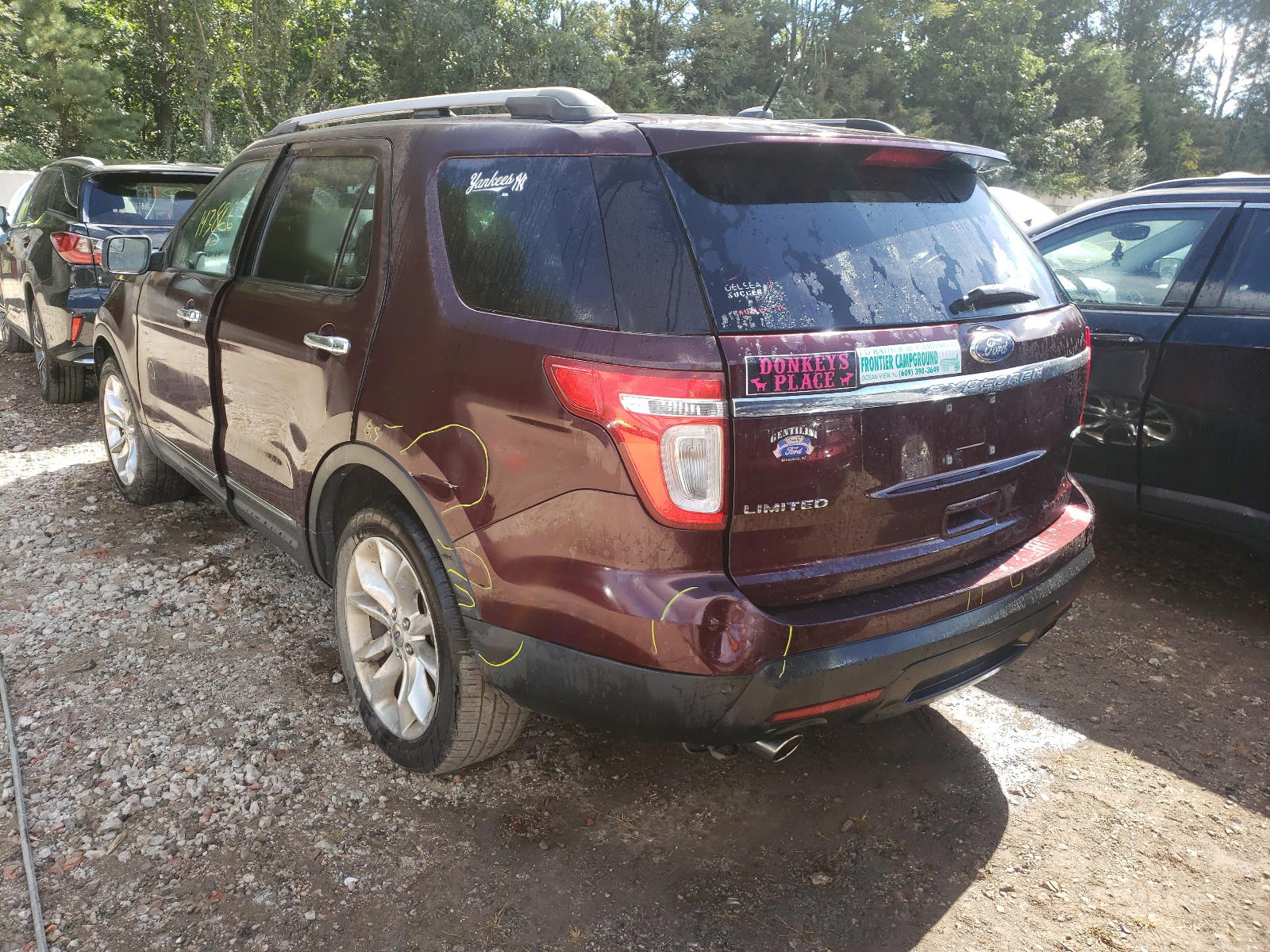 Photo 3 from auction – 2011 FORD EXPLORER L with VIN 1FMHK8F81BGA58925