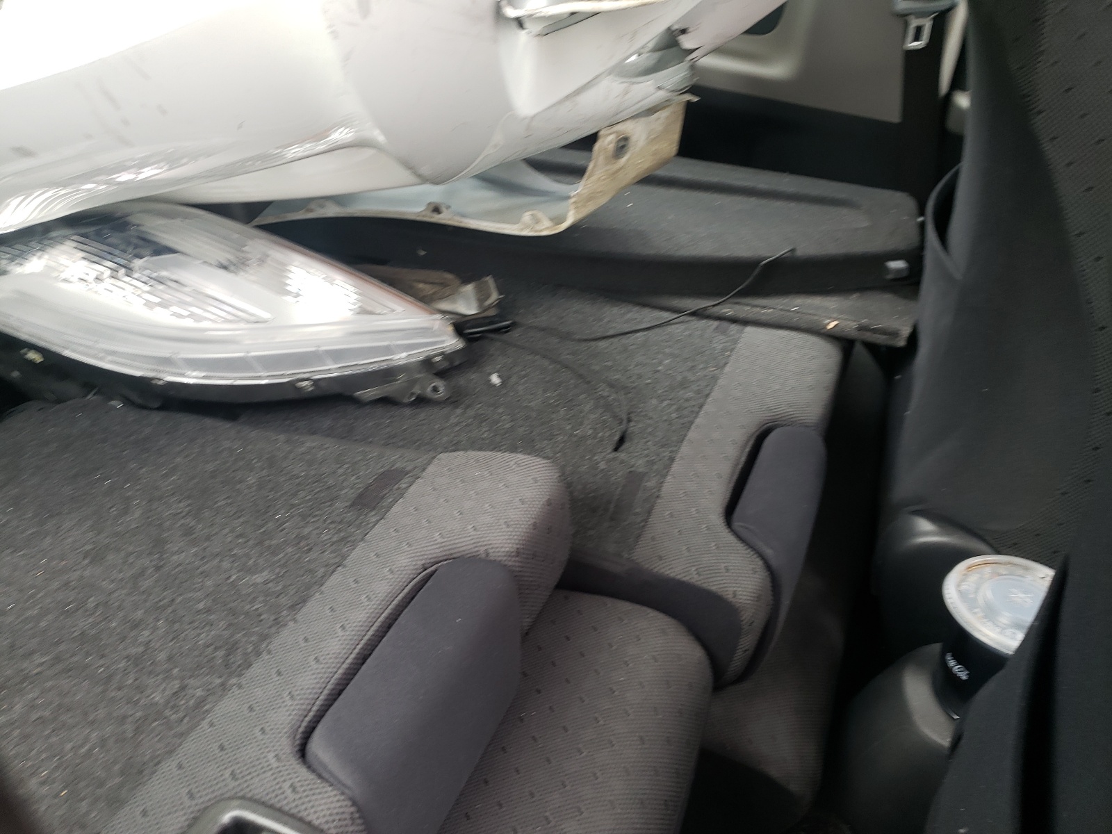 Photo 6 from auction – 2011 TOYOTA YARIS with VIN JTDJT4K32B5326219