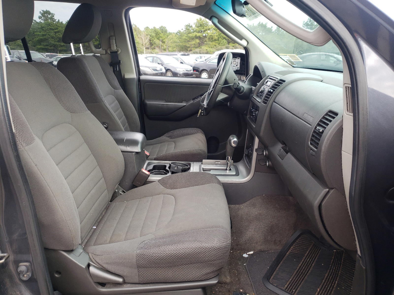 Photo 5 from auction – 2012 NISSAN PATHFINDER with VIN 5N1AR1NB0CC608707
