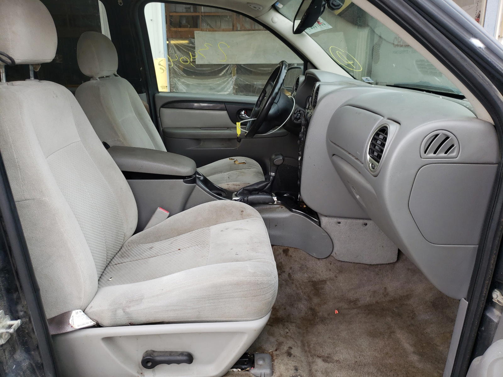 Photo 5 from auction – 2008 GMC ENVOY with VIN 1GKDS13S882116114