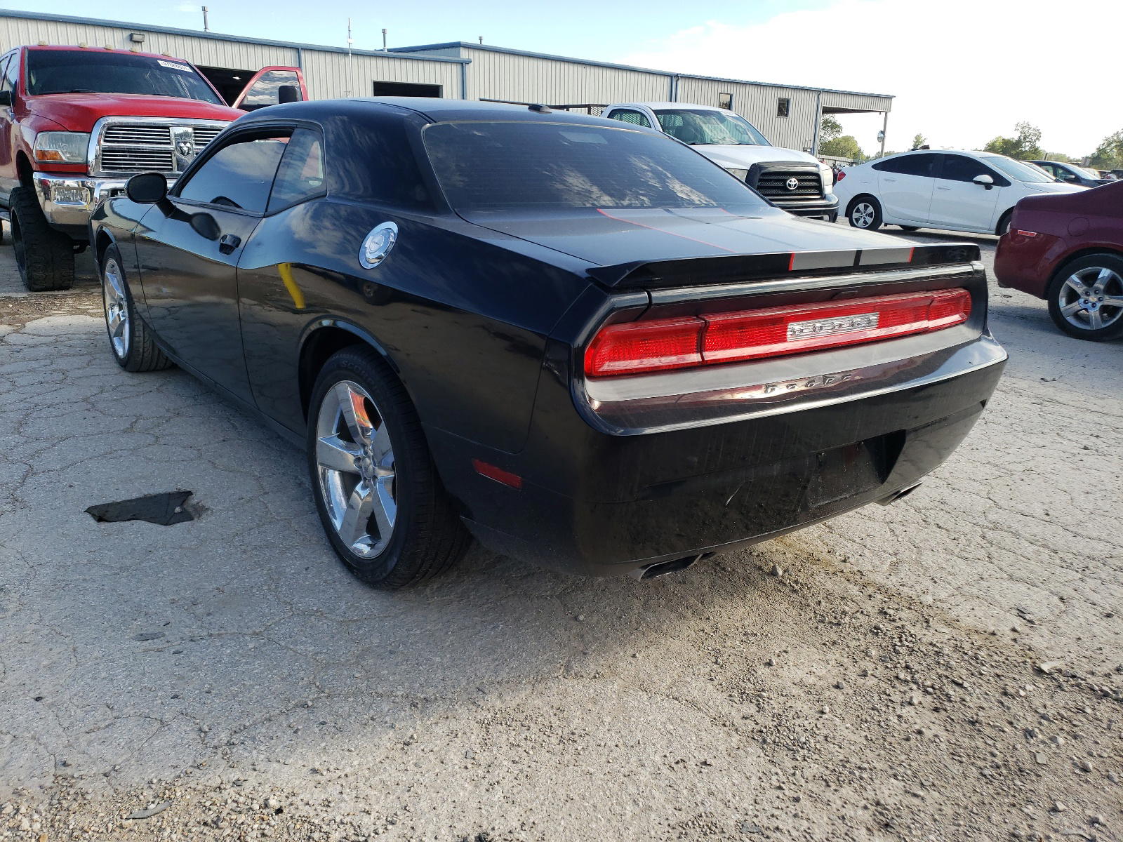 Photo 3 from auction – 2011 DODGE CHALLENGER with VIN 2B3CJ4DG3BH516958