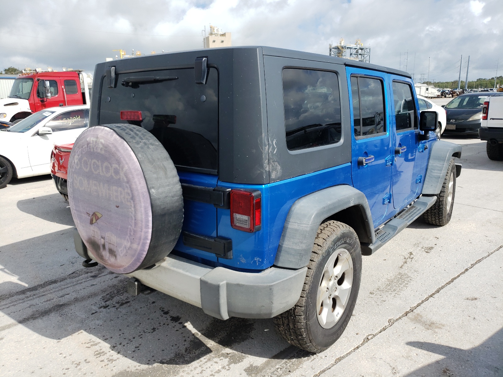 Photo 4 from auction – 2016 JEEP WRANGLER U with VIN 1C4BJWDGXGL114368