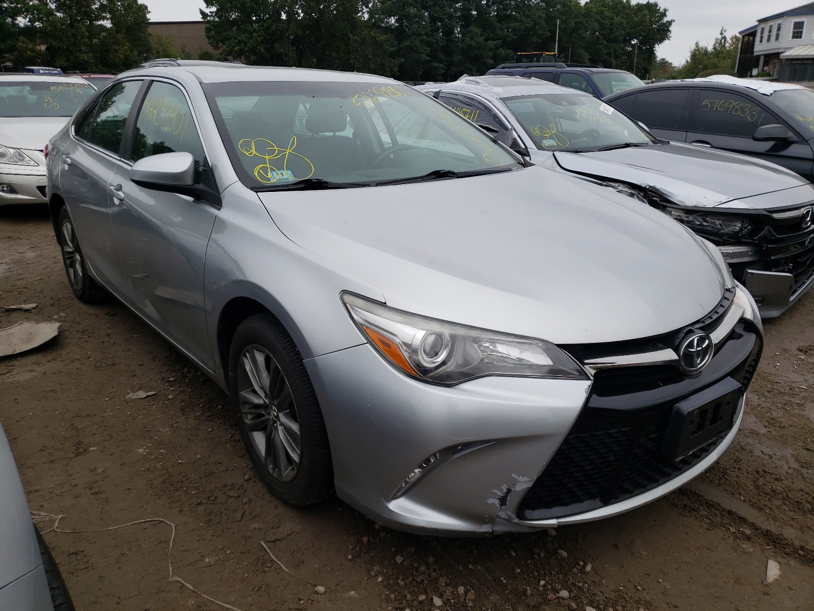 Photo 1 from auction – 2015 TOYOTA CAMRY LE with VIN 4T1BF1FK1FU489365