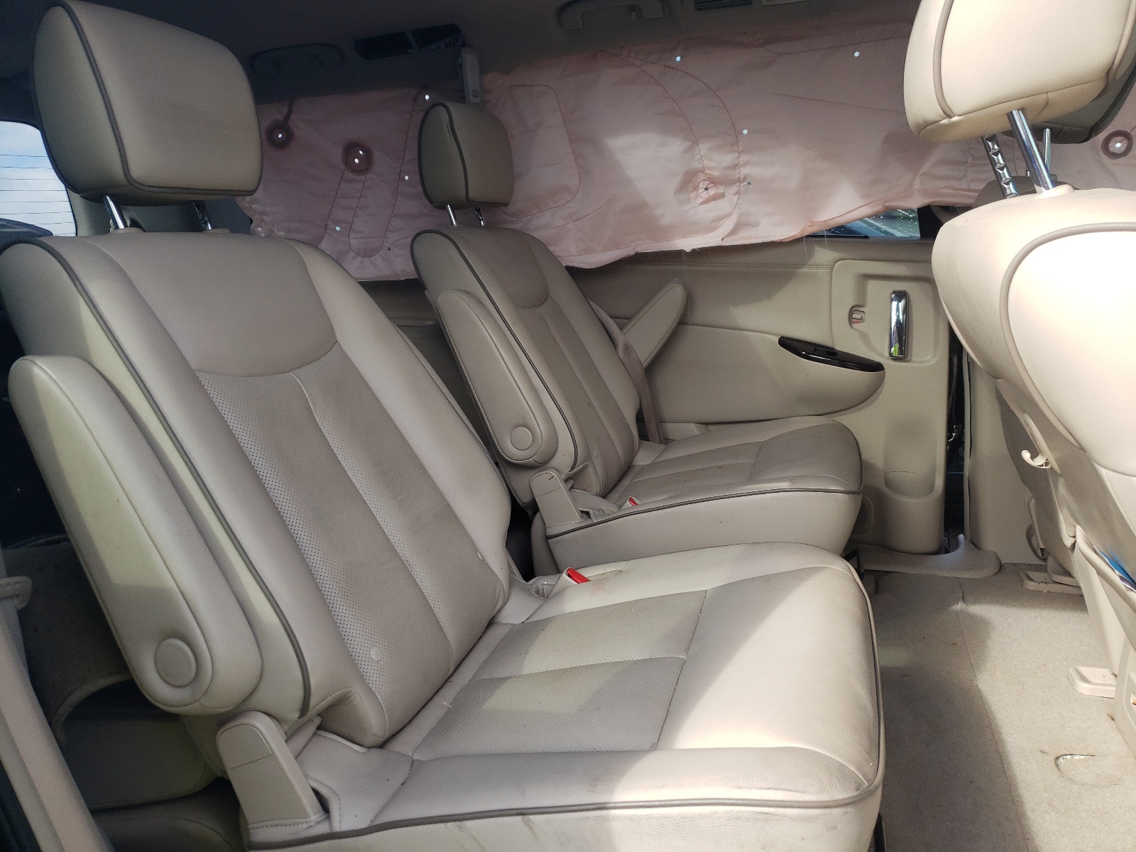 Photo 6 from auction – 2015 NISSAN QUEST S with VIN JN8AE2KPXF9132526