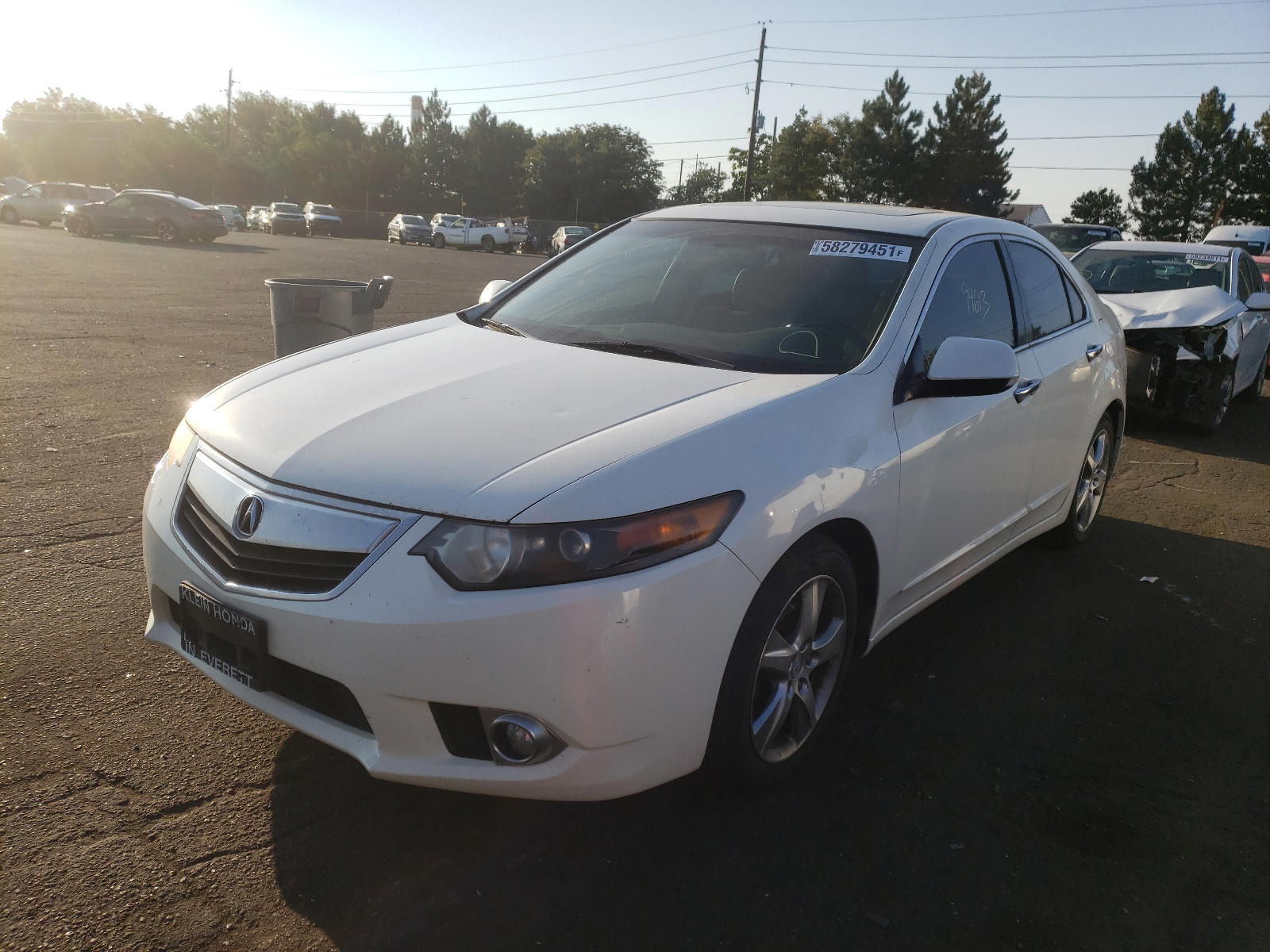 Photo 2 from auction – 2011 ACURA TSX with VIN JH4CU2F67BC009920