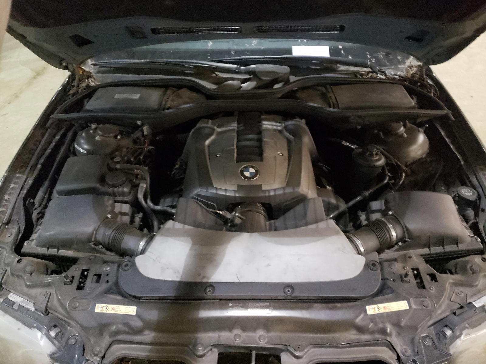 Photo 7 from auction – 2007 BMW 750 with VIN WBAHN83547DT69616