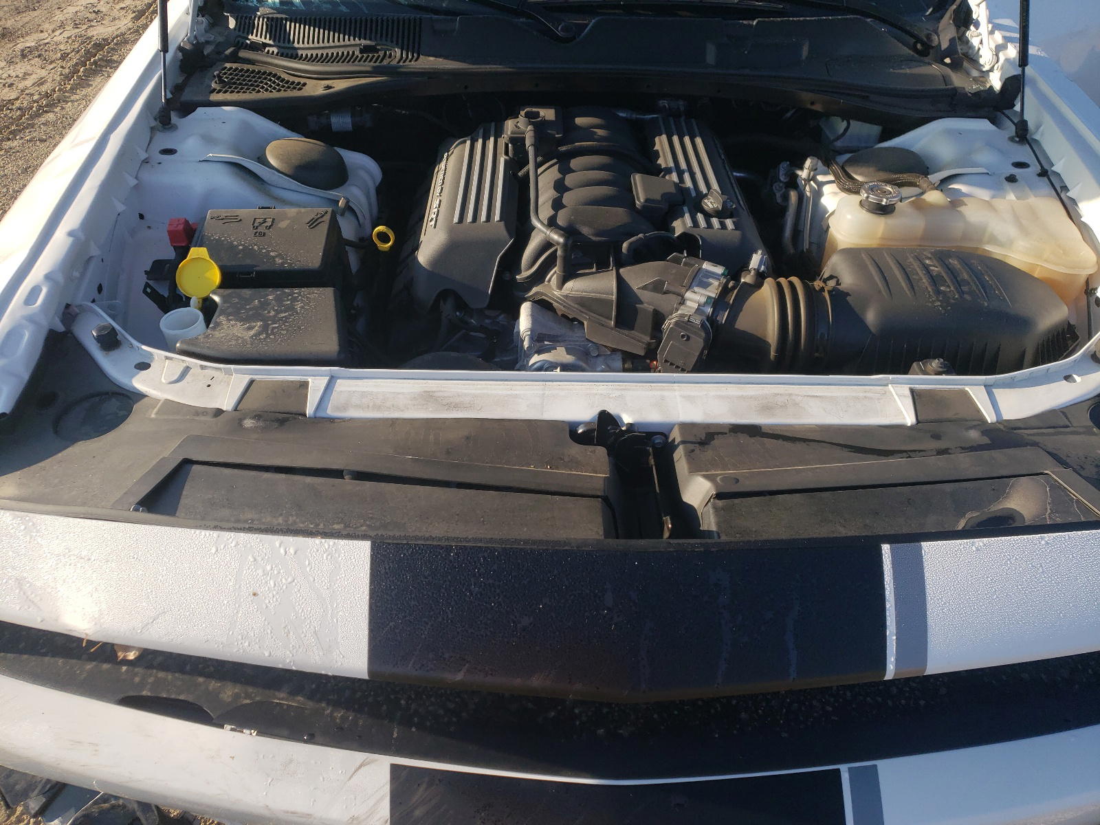 Photo 7 from auction – 2019 DODGE CHALLENGER with VIN 2C3CDZFJ4KH724055
