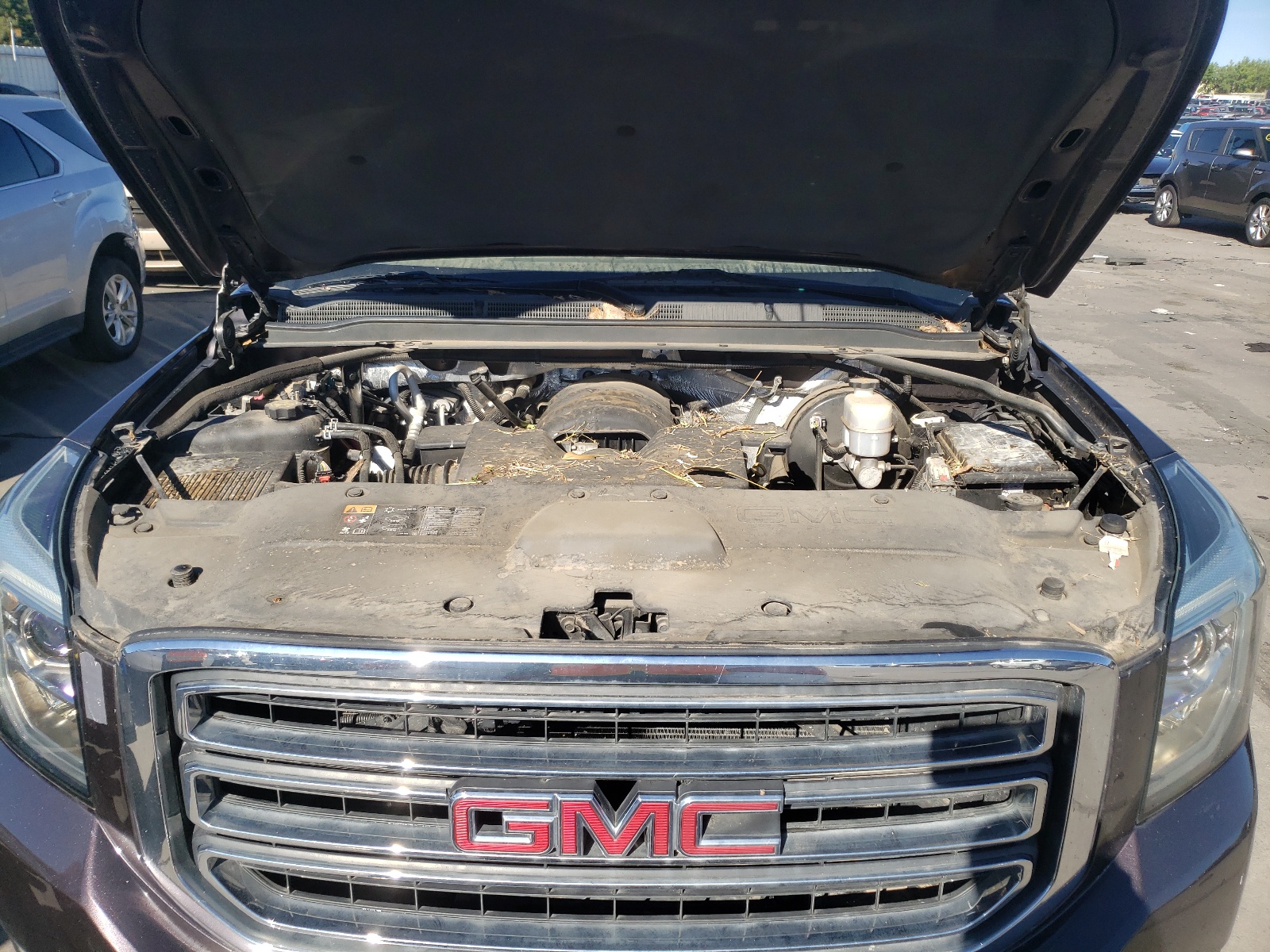 Photo 7 from auction – 2015 GMC YUKON SLT with VIN 1GKS2BKC4FR533189