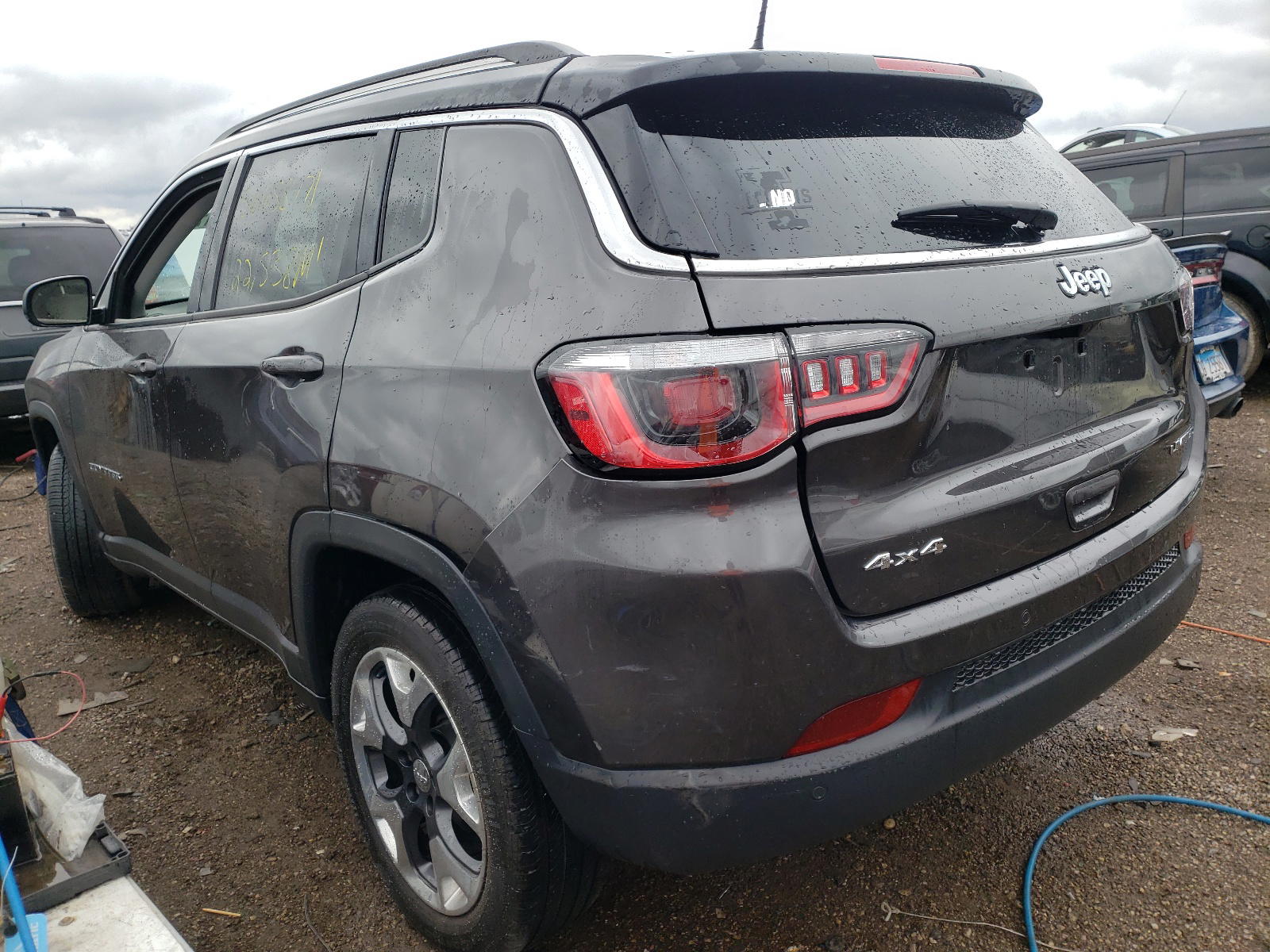 Photo 3 from auction – 2019 JEEP COMPASS LI with VIN 3C4NJDCB7KT673204