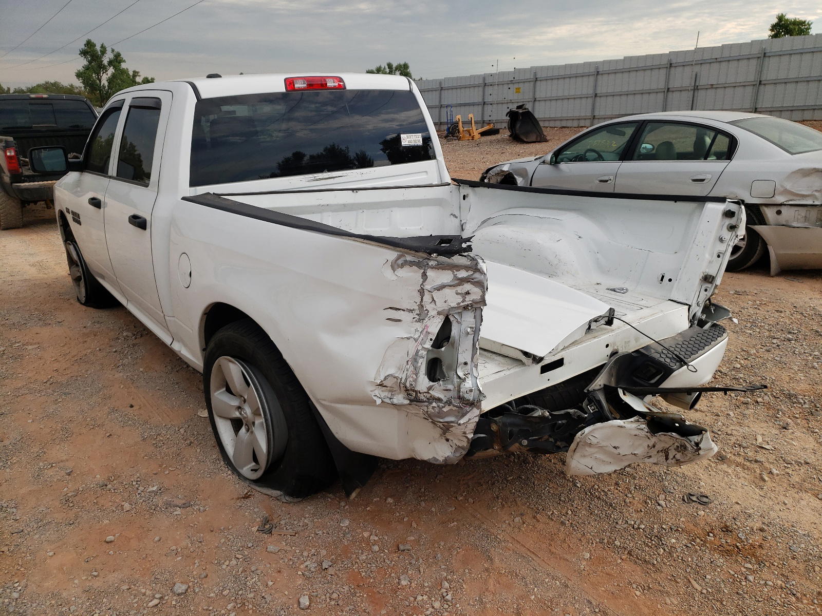 Photo 3 from auction – 2014 RAM 1500 ST with VIN 1C6RR7KT4ES462450