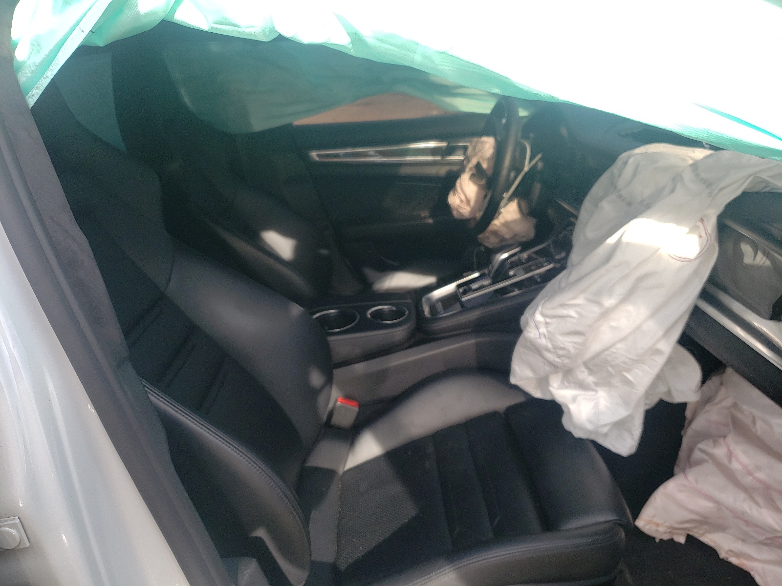 Фото 5 с аукциона – 2017 PORSCHE PANAMERA T с VIN WP0AF2A74HL153162
