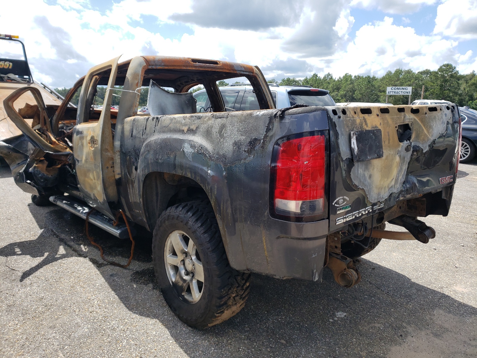 Photo 3 from auction – 2011 GMC SIERRA K15 with VIN 3GTP2VE33BG180419