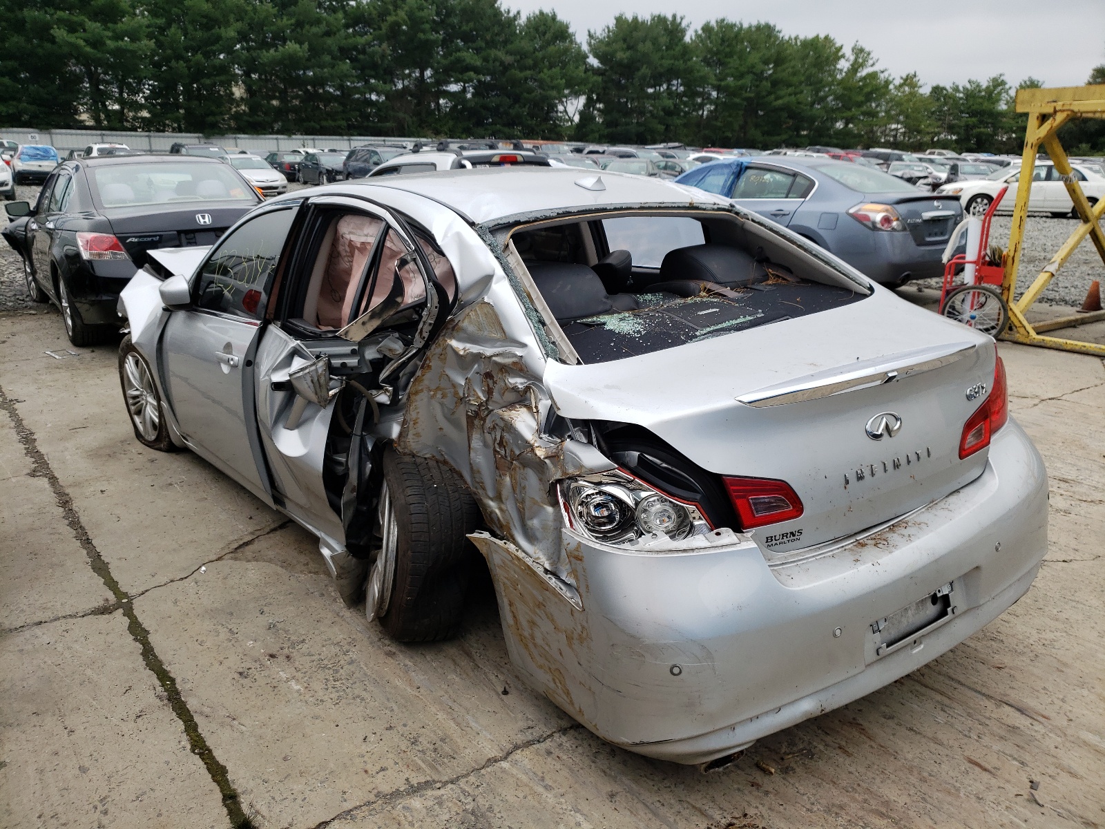 Photo 3 from auction – 2011 INFINITI G37 with VIN JN1CV6AR0BM353805