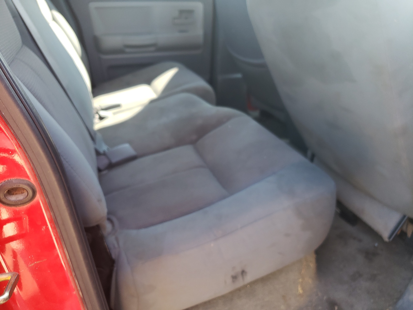 Photo 6 from auction – 2005 DODGE DAKOTA QUA with VIN 1D7HE48K65S288450