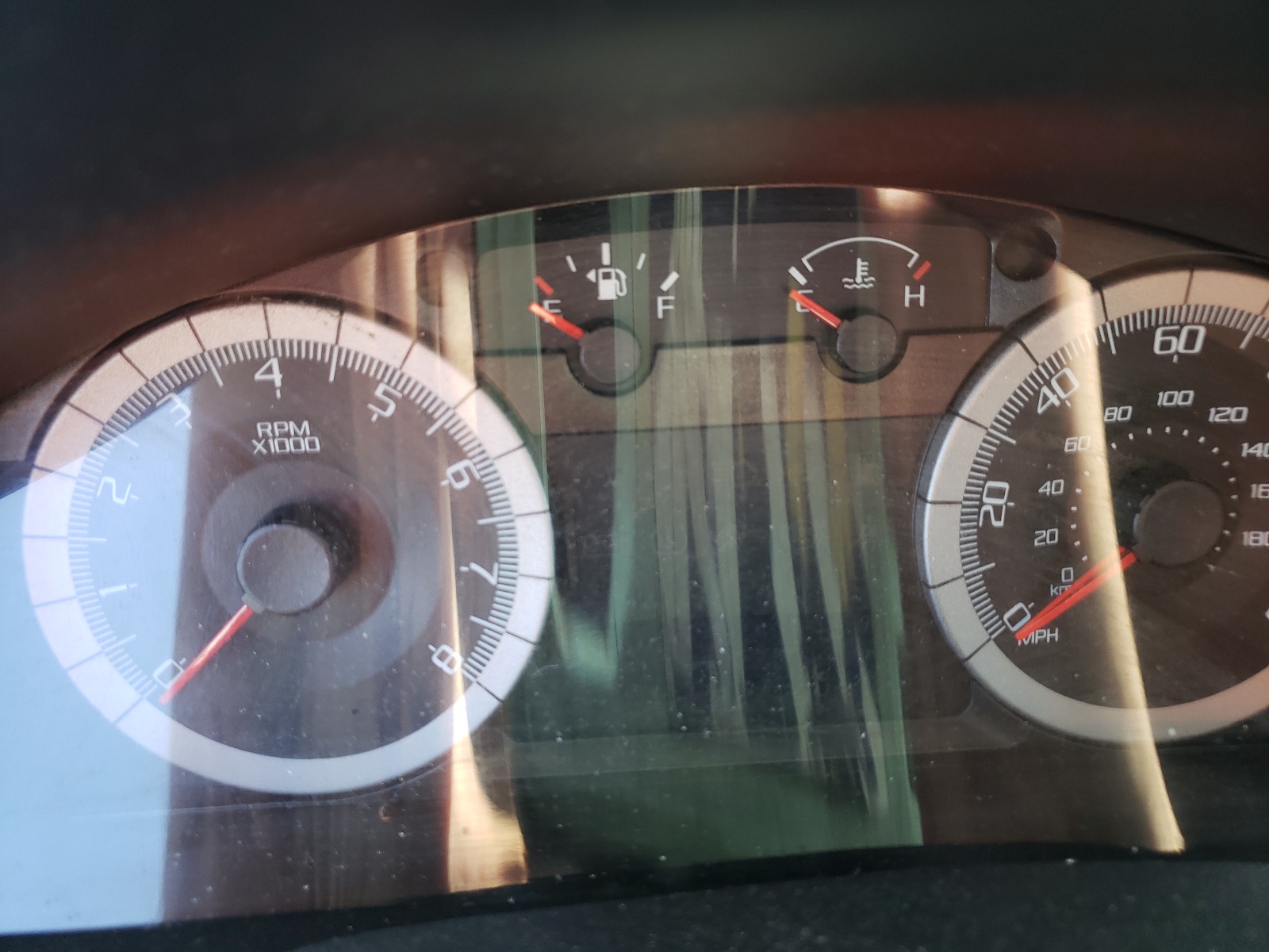 Photo 8 from auction – 2009 FORD ESCAPE XLT with VIN 1FMCU03G29KB01158