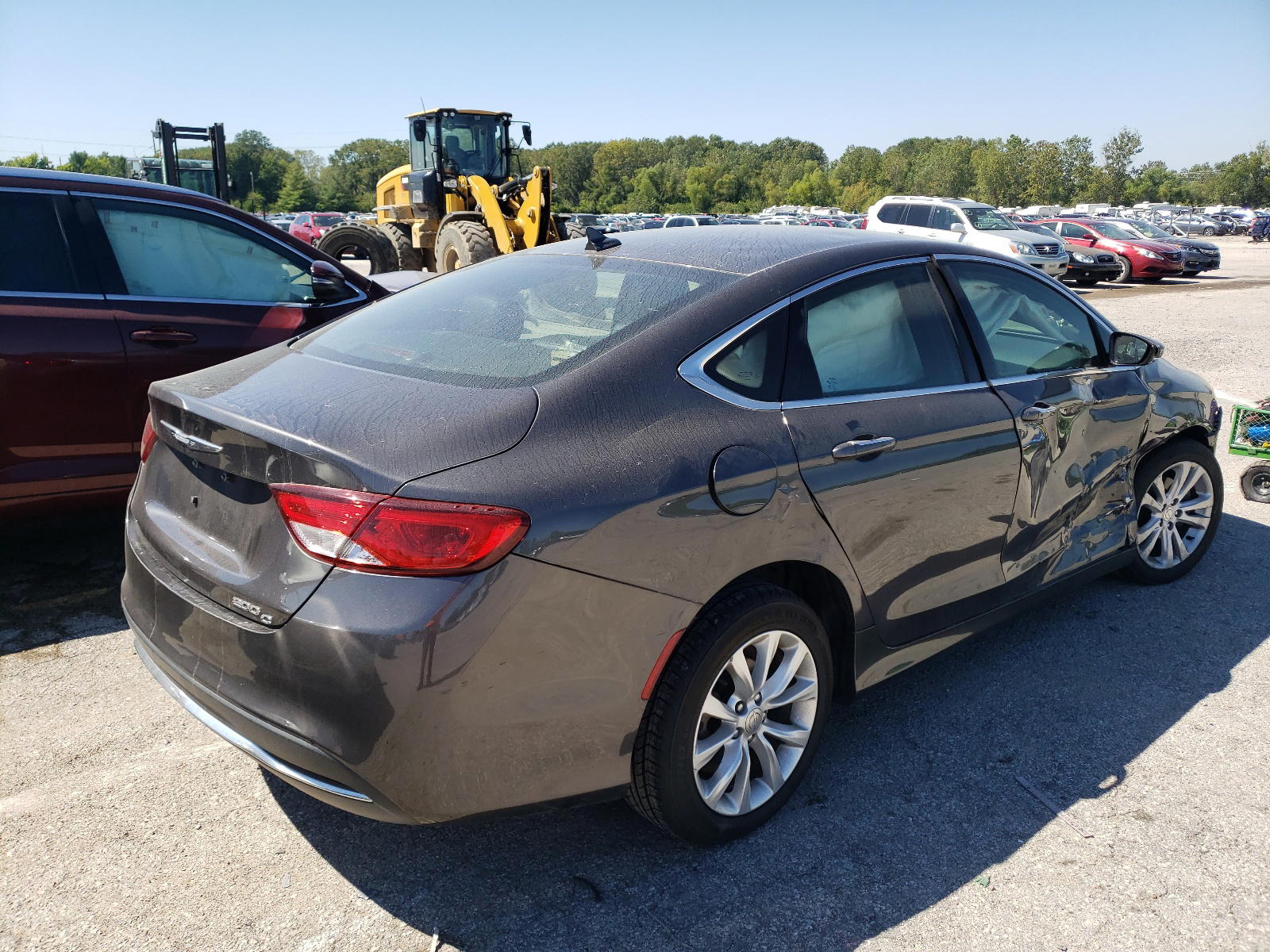 Photo 4 from auction – 2015 CHRYSLER 200 C with VIN 1C3CCCCB8FN667286