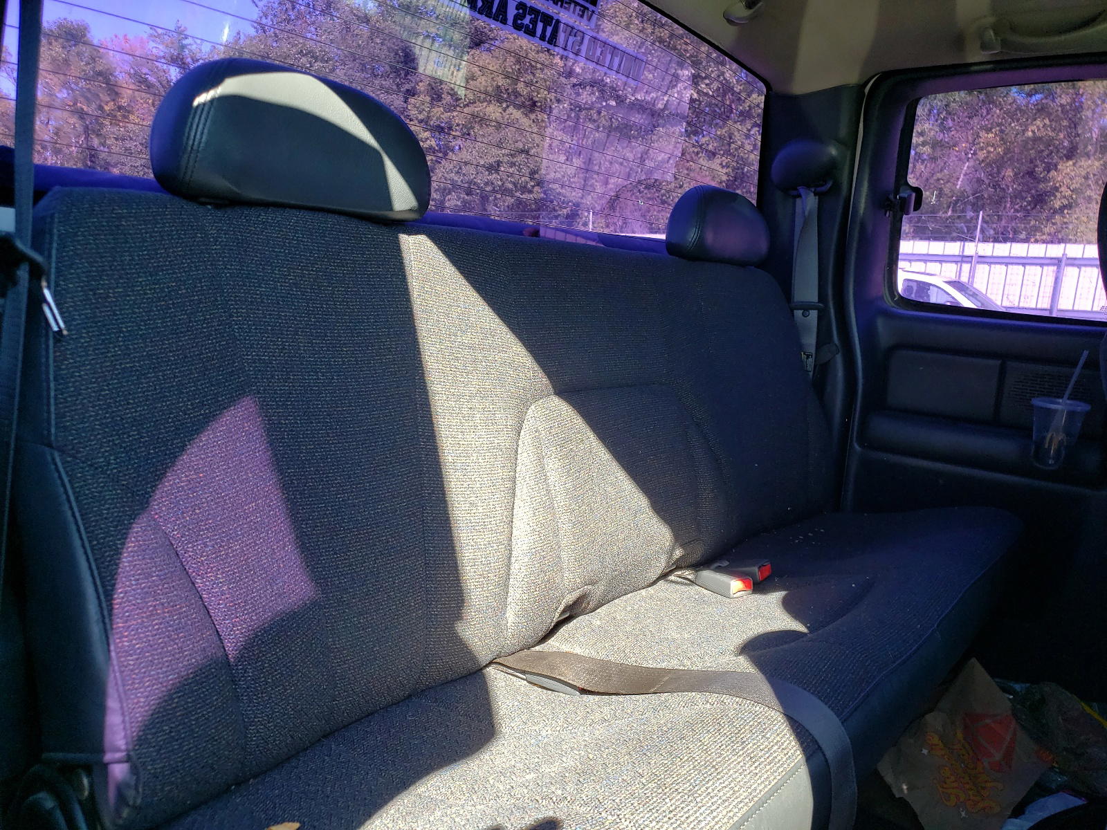 Photo 6 from auction – 2002 CHEVROLET SILVERADO with VIN 1GCHC29U42E274089