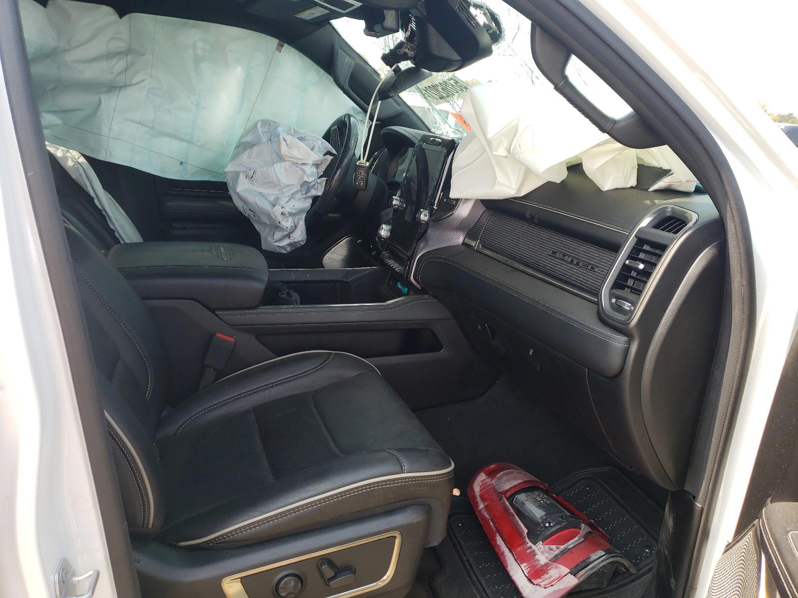 Photo 5 from auction – 2020 RAM 1500 LIMIT with VIN 1C6SRFHT0LN206692