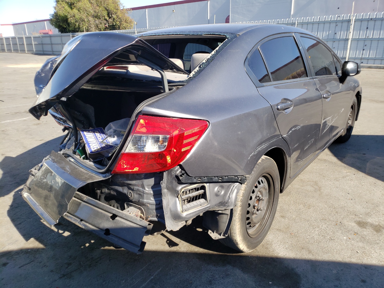 Photo 4 from auction – 2012 HONDA CIVIC LX with VIN 2HGFB2F5XCH332676