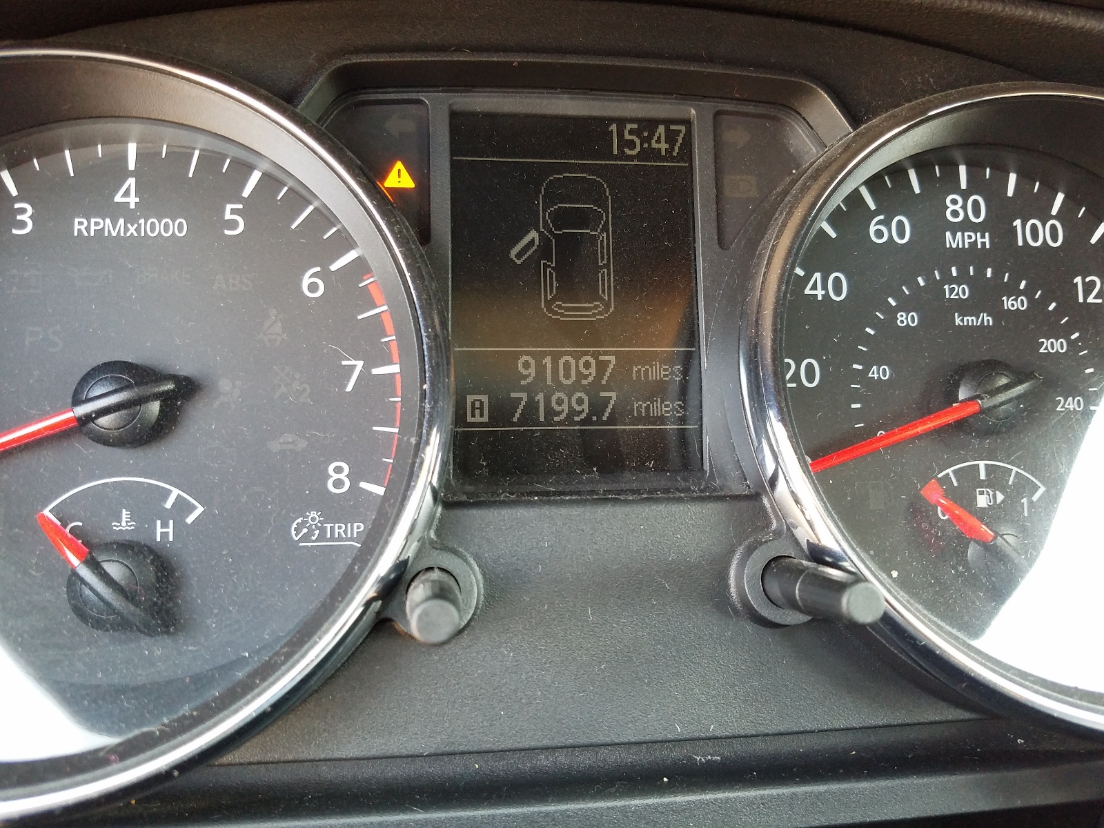 Photo 8 from auction – 2013 NISSAN ROGUE S with VIN JN8AS5MV2DW622818