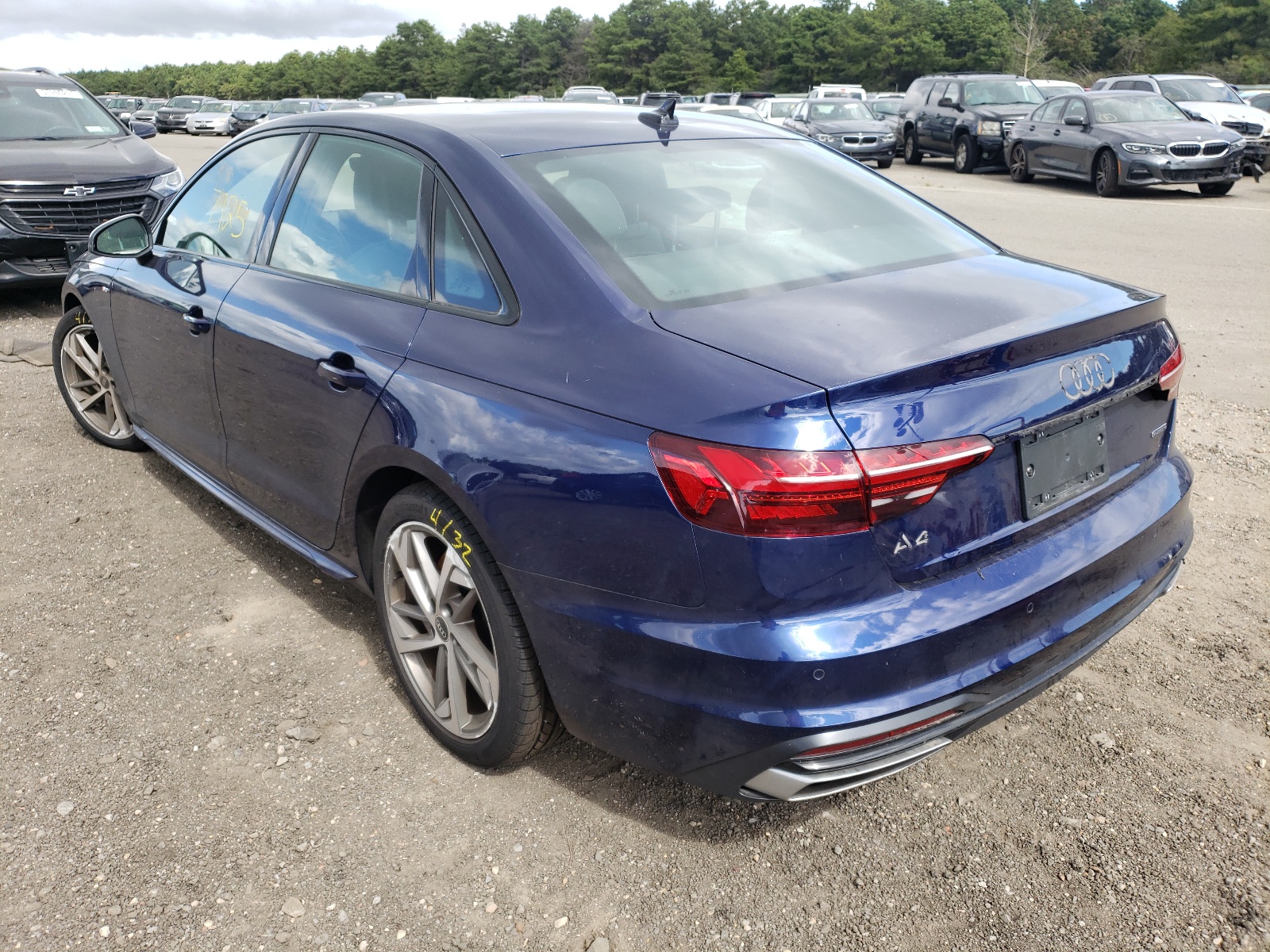 Zdjęcie 3 z aukcji – 2021 AUDI A4 PREMIUM z VIN WAUEAAF46MN013487