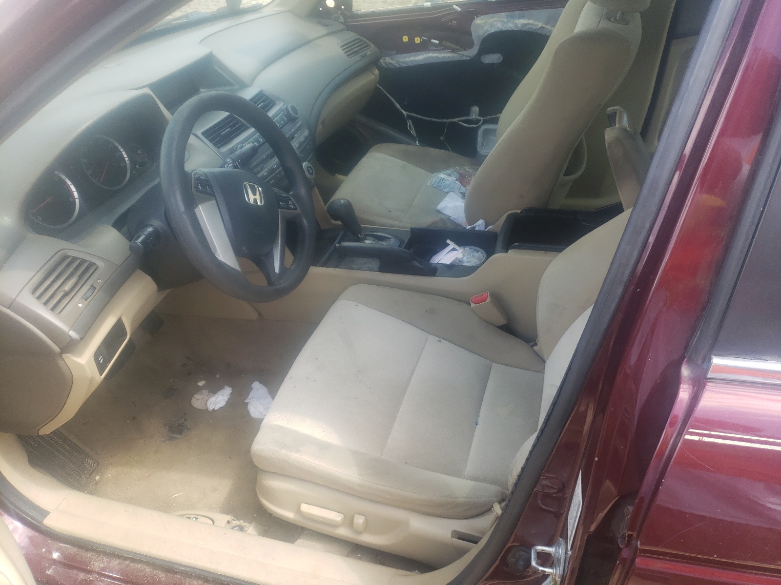 Photo 5 from auction – 2010 HONDA ACCORD LXP with VIN 1HGCP2F4XAA080161