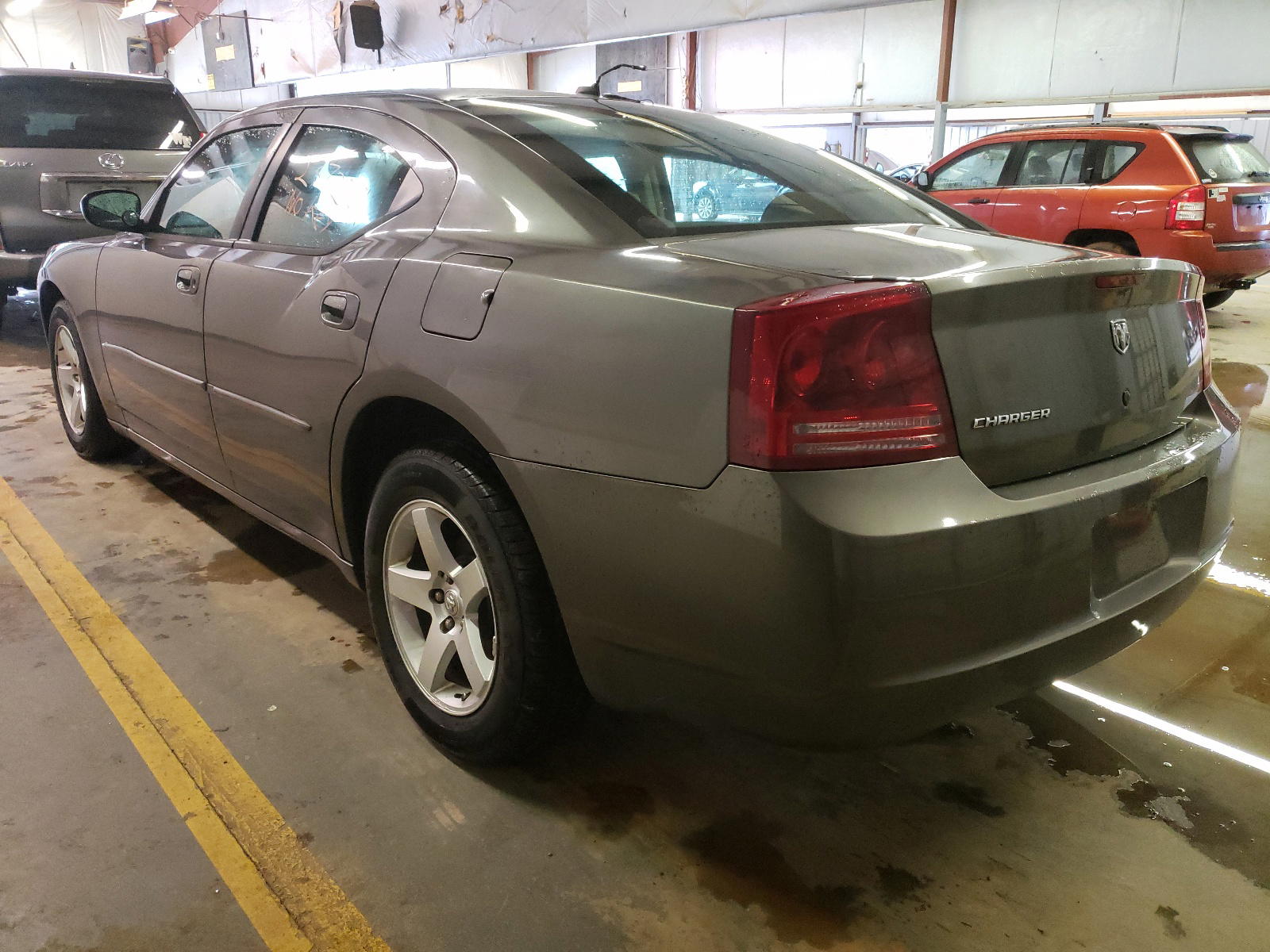 Photo 3 from auction – 2008 DODGE CHARGER with VIN 2B3LA43G18H199188