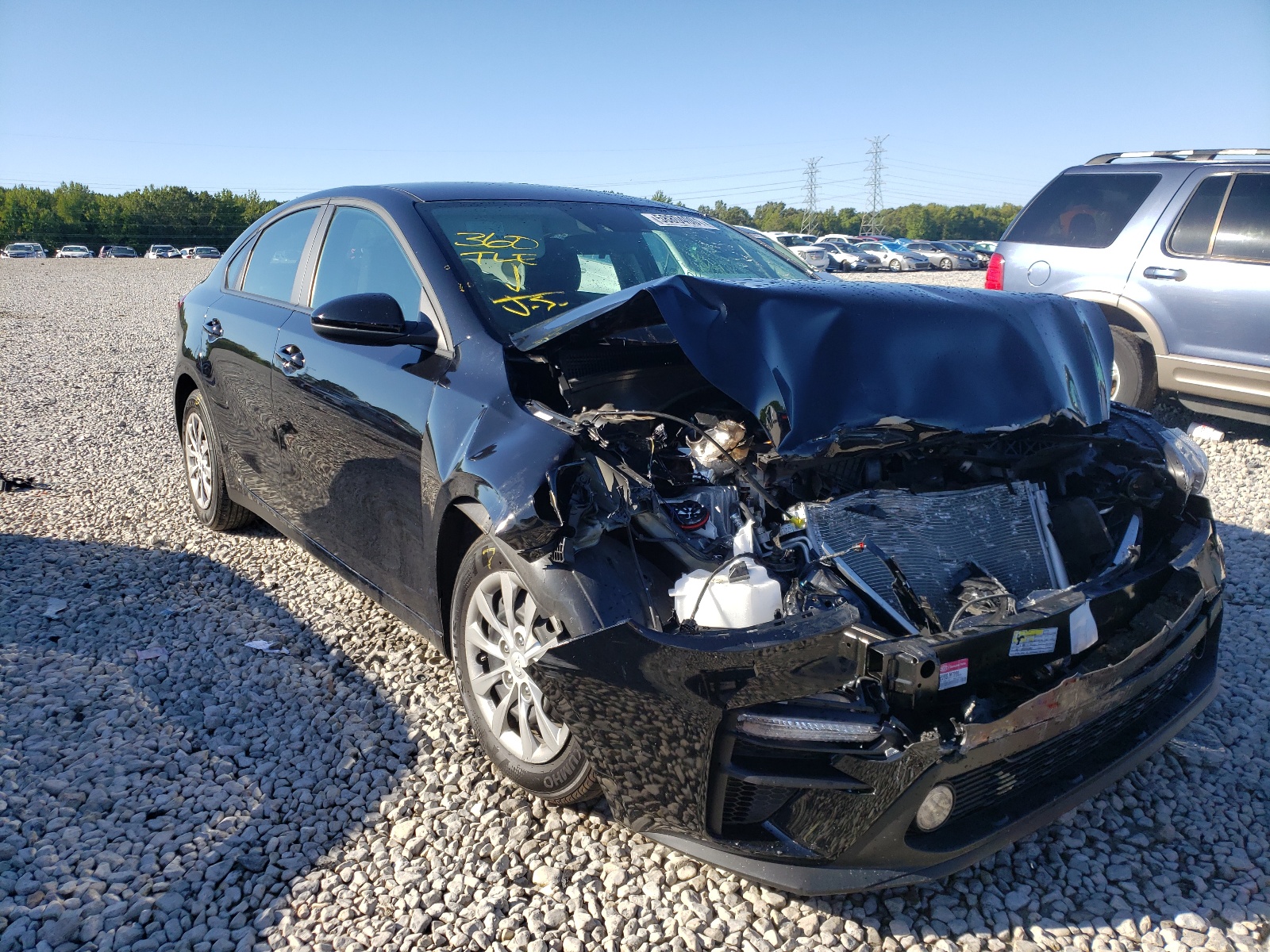 KIA FORTE FE 2021 with VIN 3KPF24AD9ME274596 - Photo from auction