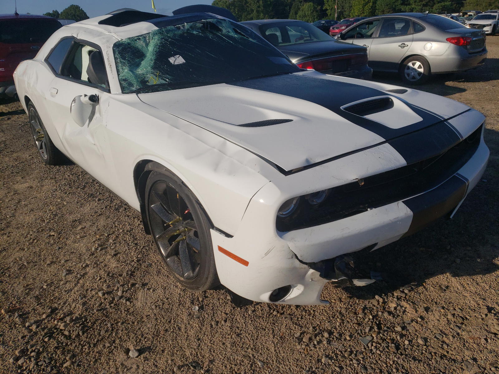 DODGE CHALLENGER 2019 with VIN 2C3CDZFJ4KH724055 - Photo from auction