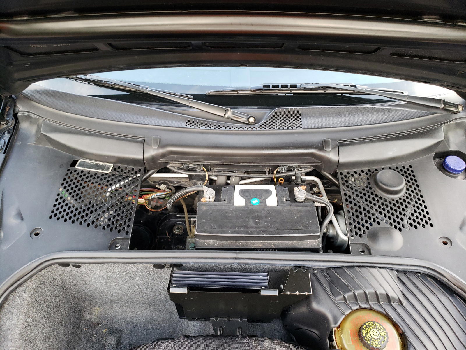 Photo 7 from auction – 2000 PORSCHE 911 CARRER with VIN WP0AA2991YS623240