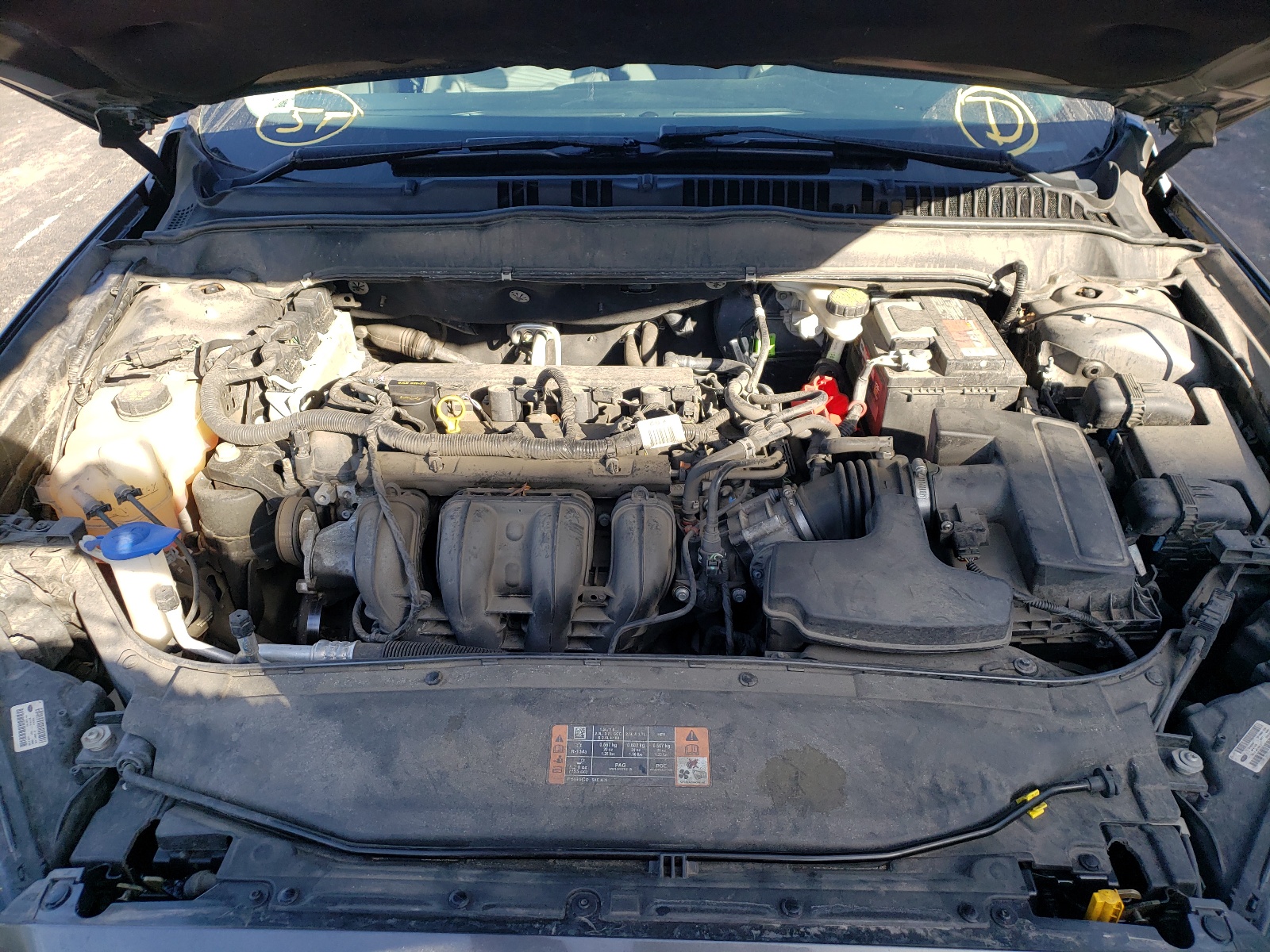 Photo 7 from auction – 2016 FORD FUSION S with VIN 3FA6P0G74GR181922