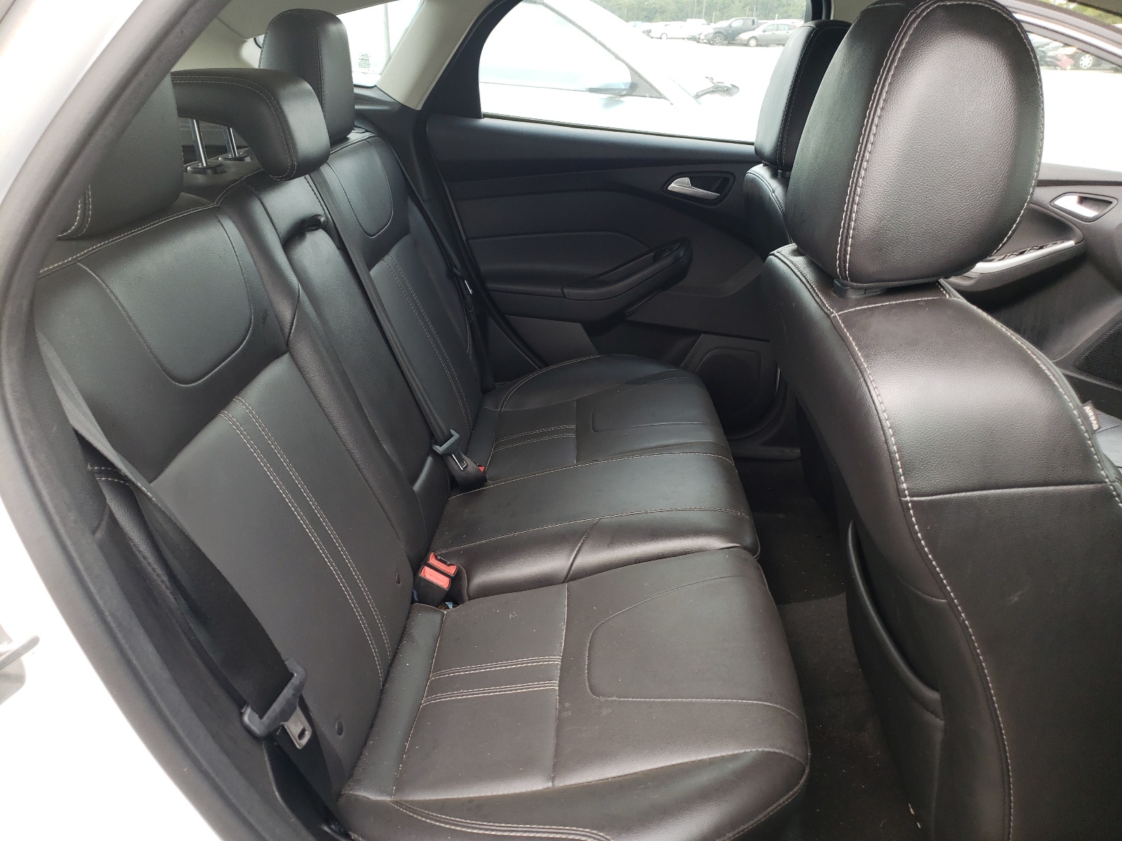 صورة رقم 6 من المزاد - 2014 FORD FOCUS SE مع VIN 1FADP3K21EL337799