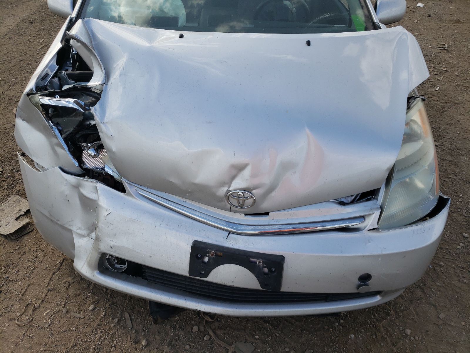 Photo 7 from auction – 2007 TOYOTA PRIUS with VIN JTDKB20U277573131