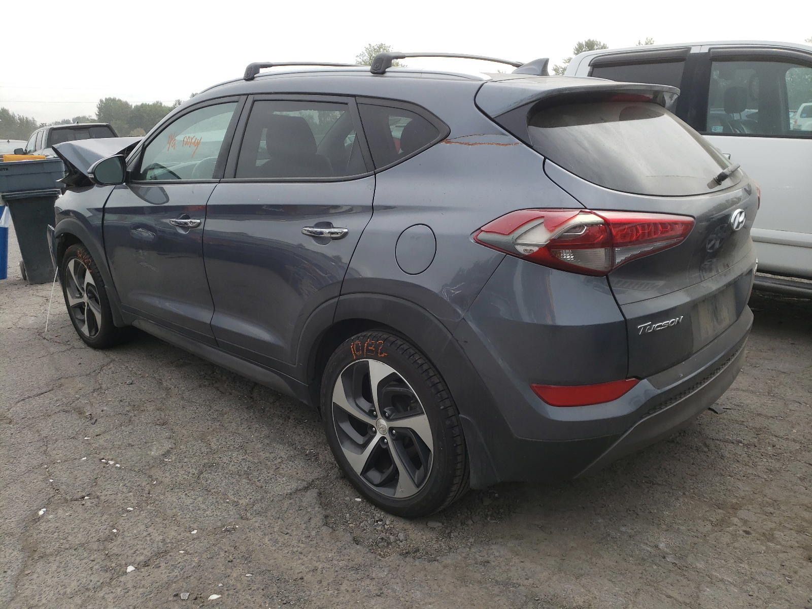 Photo 3 from auction – 2016 HYUNDAI TUCSON LIM with VIN KM8J3CA21GU203524