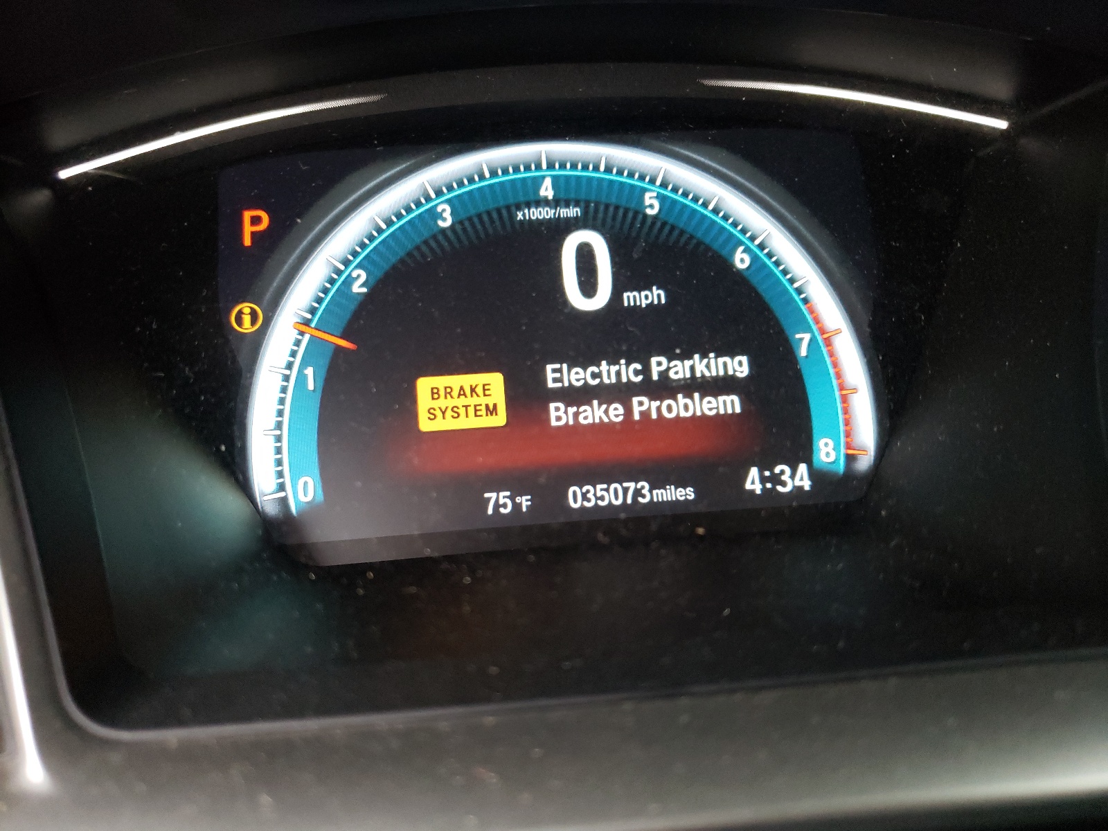 Photo 8 from auction – 2018 HONDA CIVIC EX with VIN 2HGFC2F79JH507155