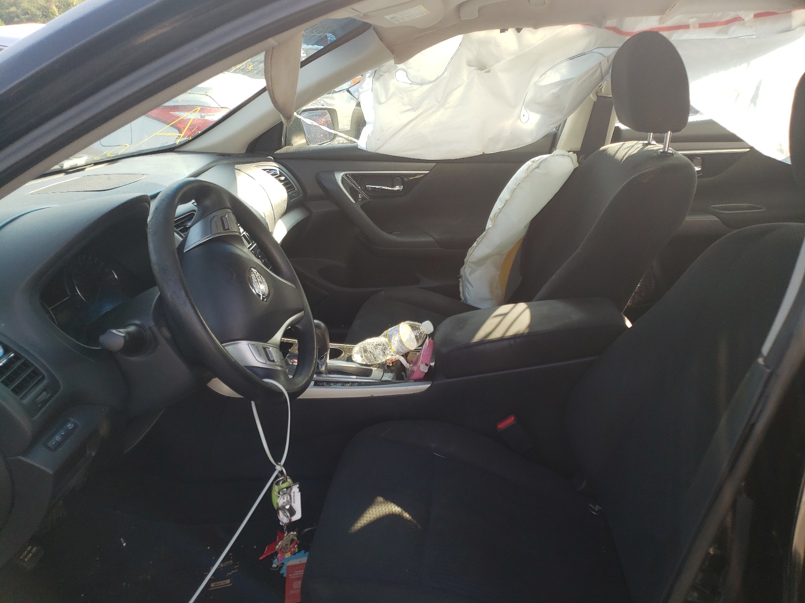 Photo 5 from auction – 2014 NISSAN ALTIMA 2.5 with VIN 1N4AL3AP0EN384869