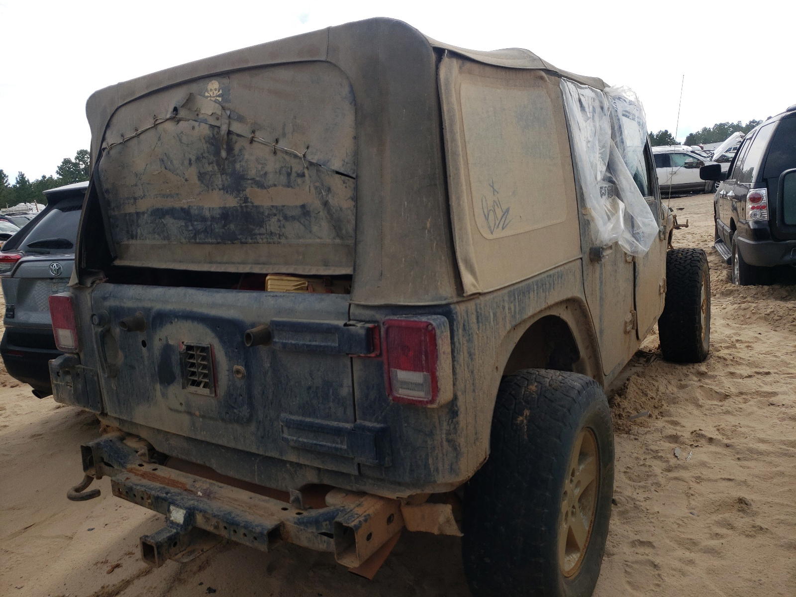 Photo 4 from auction – 2009 JEEP WRANGLER U with VIN 1J4GA39129L755522