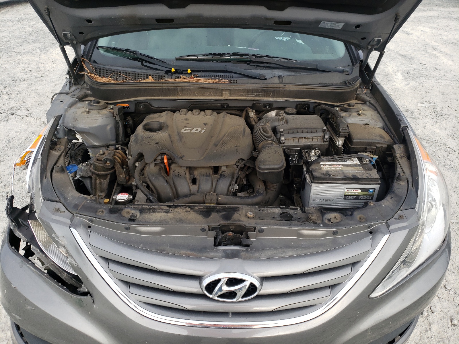 Photo 7 from auction – 2014 HYUNDAI SONATA GLS with VIN 5NPEB4AC2EH863473