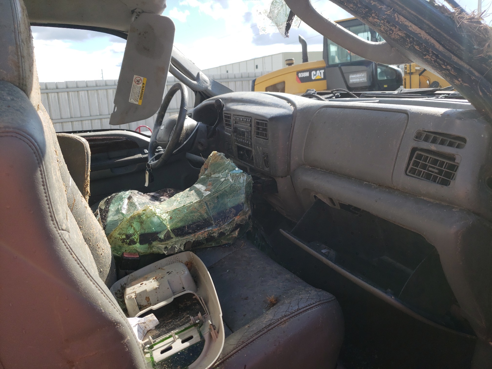 Photo 5 from auction – 2004 FORD F250 SUPER with VIN 1FTNW21PX4EC92177