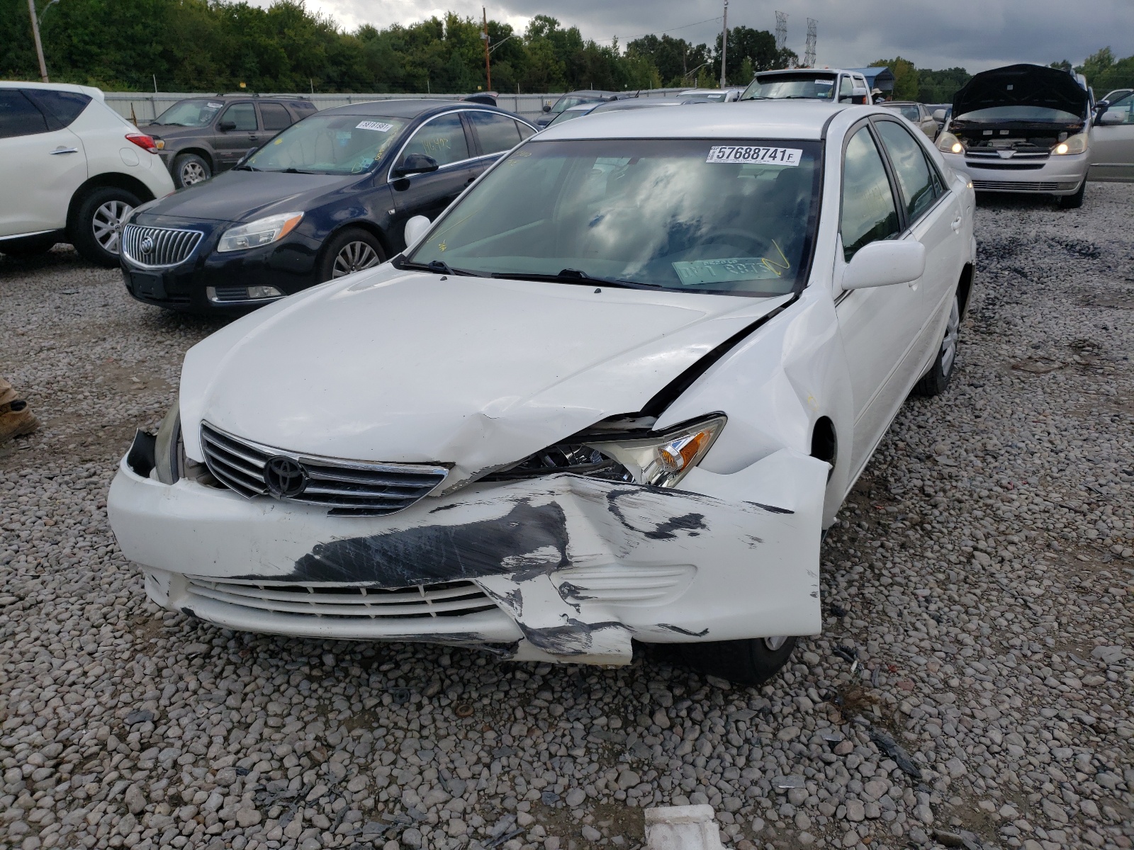 Photo 2 from auction – 2005 TOYOTA CAMRY LE with VIN 4T1BE30K45U427609
