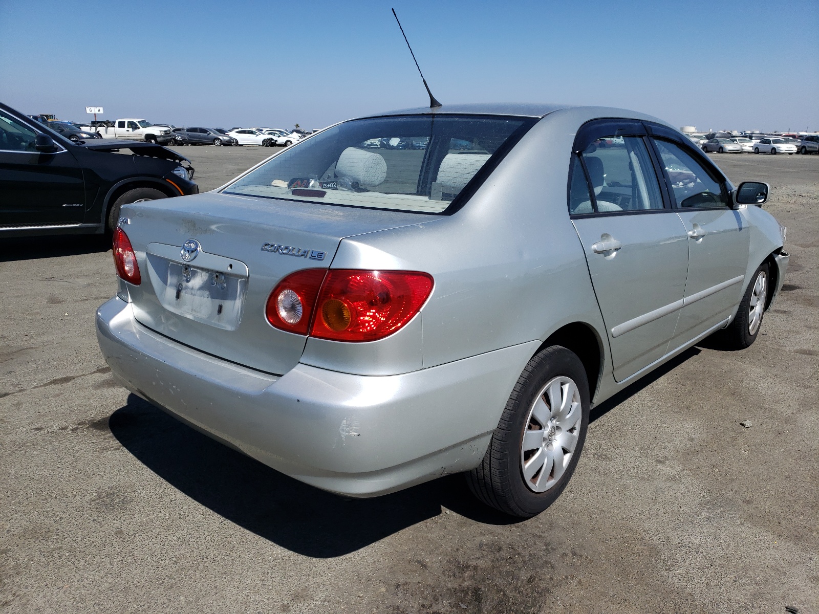 Zdjęcie 4 z aukcji – 2003 TOYOTA COROLLA CE z VIN JTDBR32E930032099