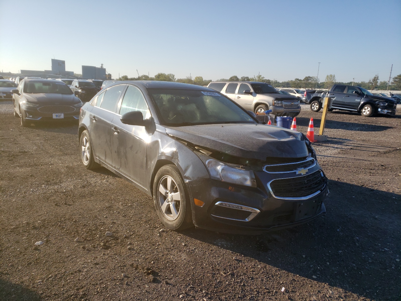 CHEVROLET CRUZE LT 2015 with VIN 1G1PC5SB6F7202965 - Photo from auction