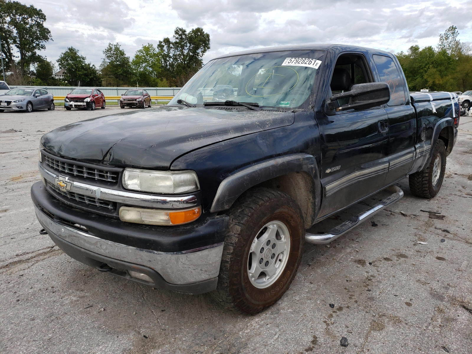 Photo 2 from auction – 2000 CHEVROLET SILVERADO with VIN 2GCEK19T3Y1272710
