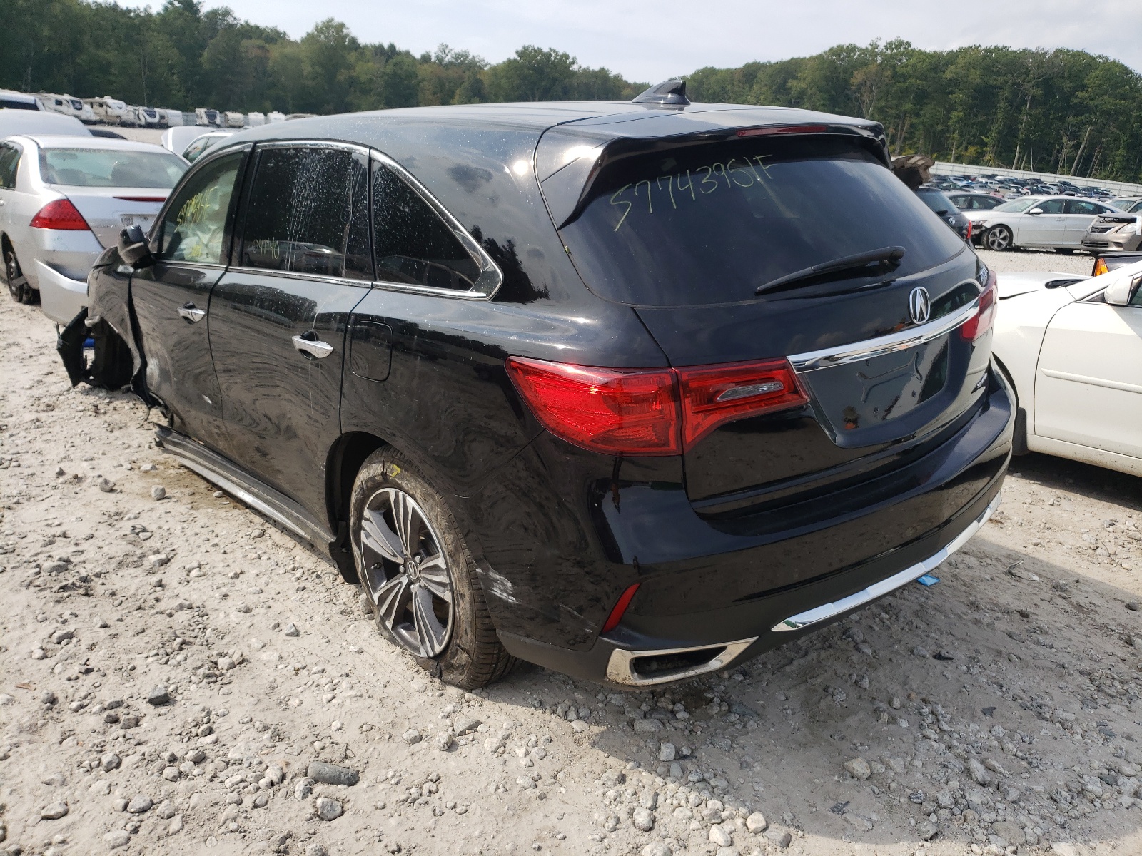 Photo 3 from auction – 2017 ACURA MDX with VIN 5J8YD4H30HL004784