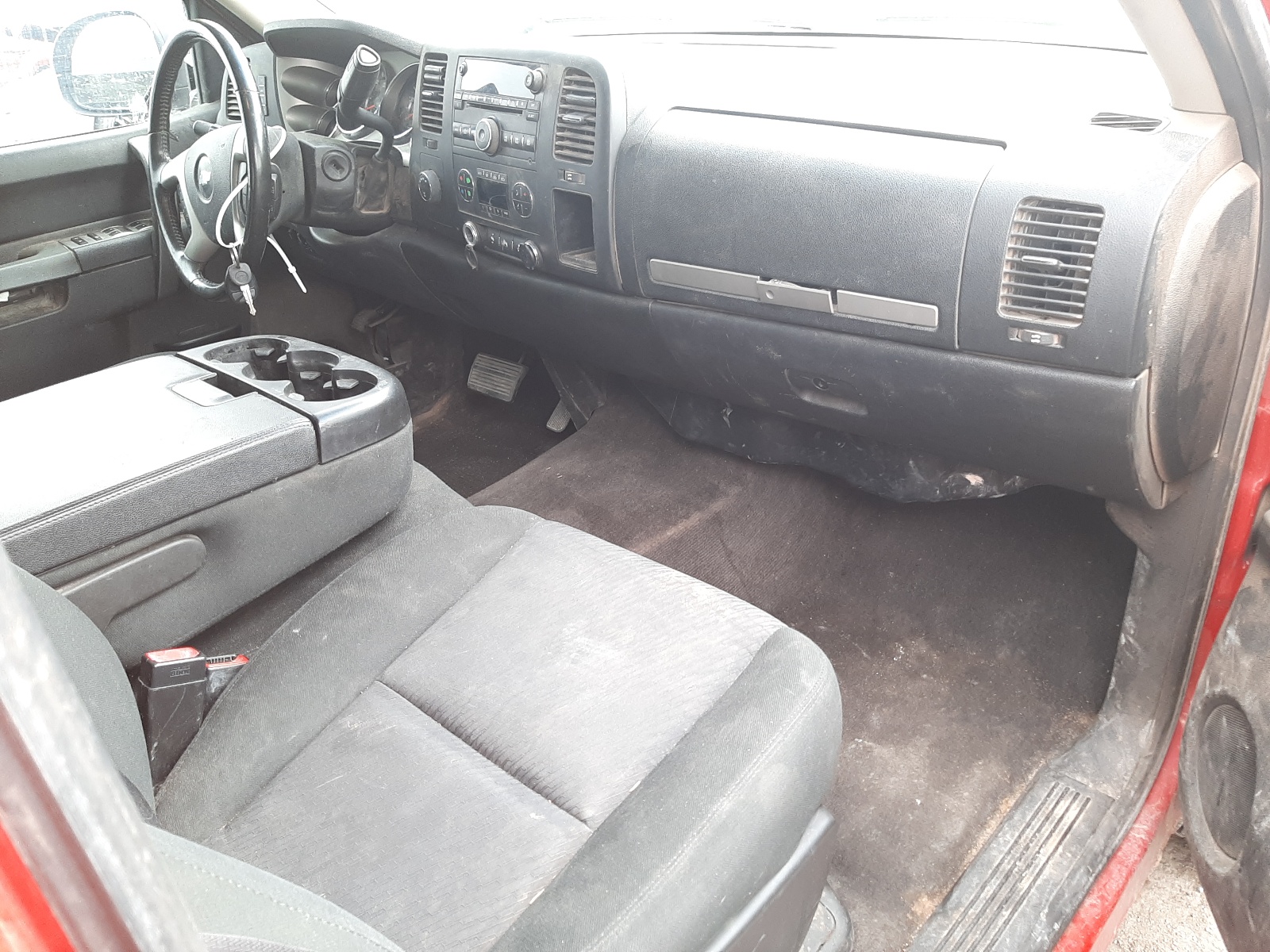 Photo 9 from auction – 2013 CHEVROLET SILVERADO with VIN 3GCUKSE20DG253354