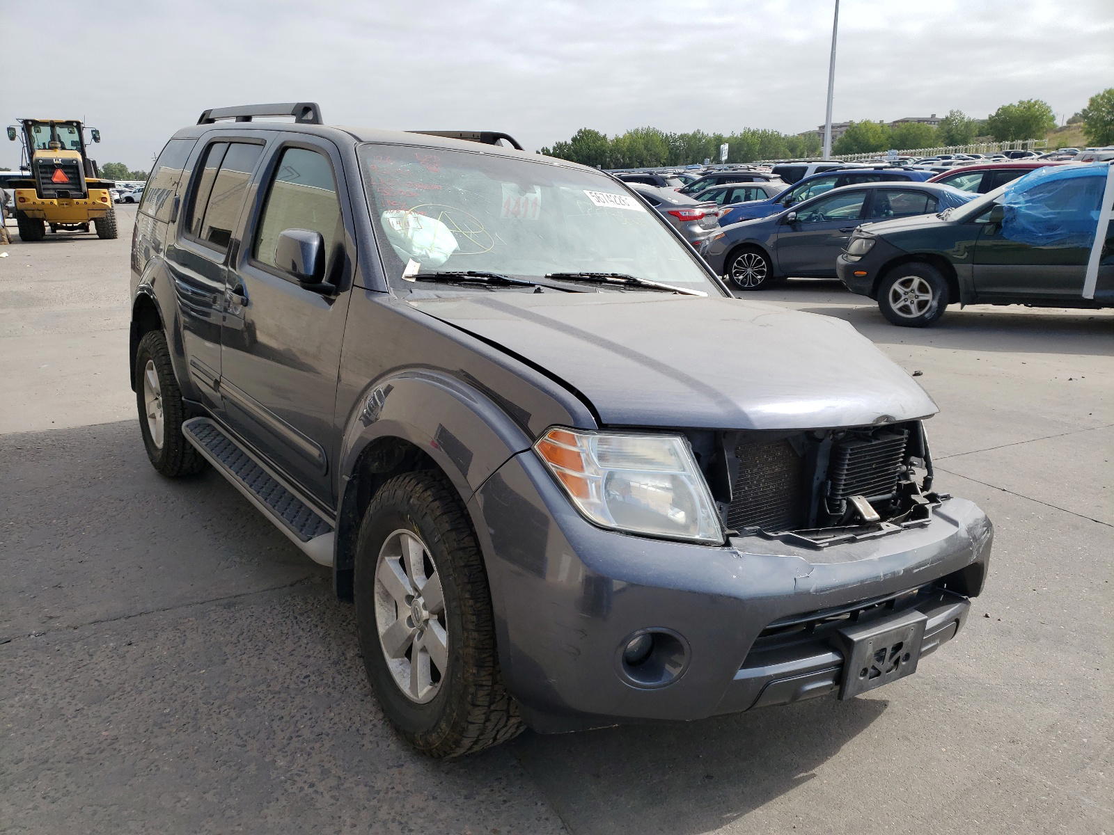 NISSAN PATHFINDER 2011 with VIN 5N1AR1NB8BC601082 - Photo from auction