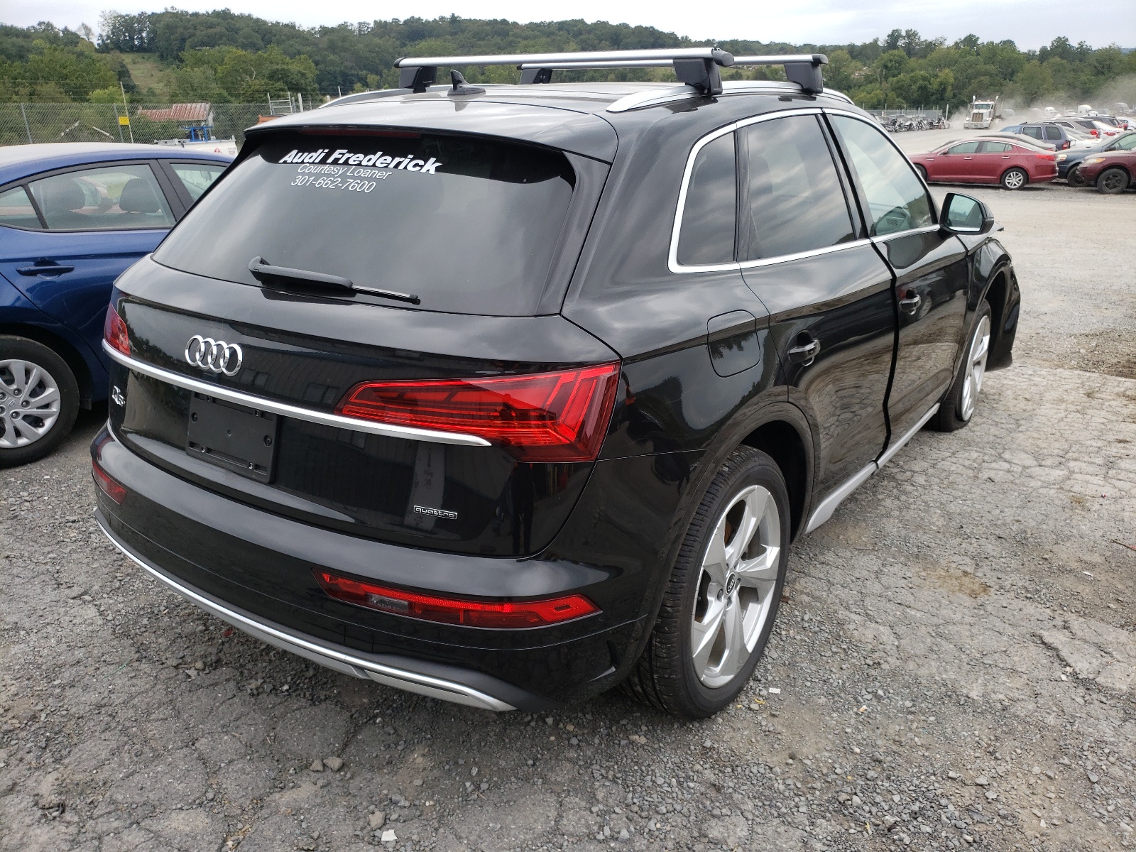 Photo 4 from auction – 2021 AUDI Q5 PREMIUM with VIN WA1BAAFY0M2013117