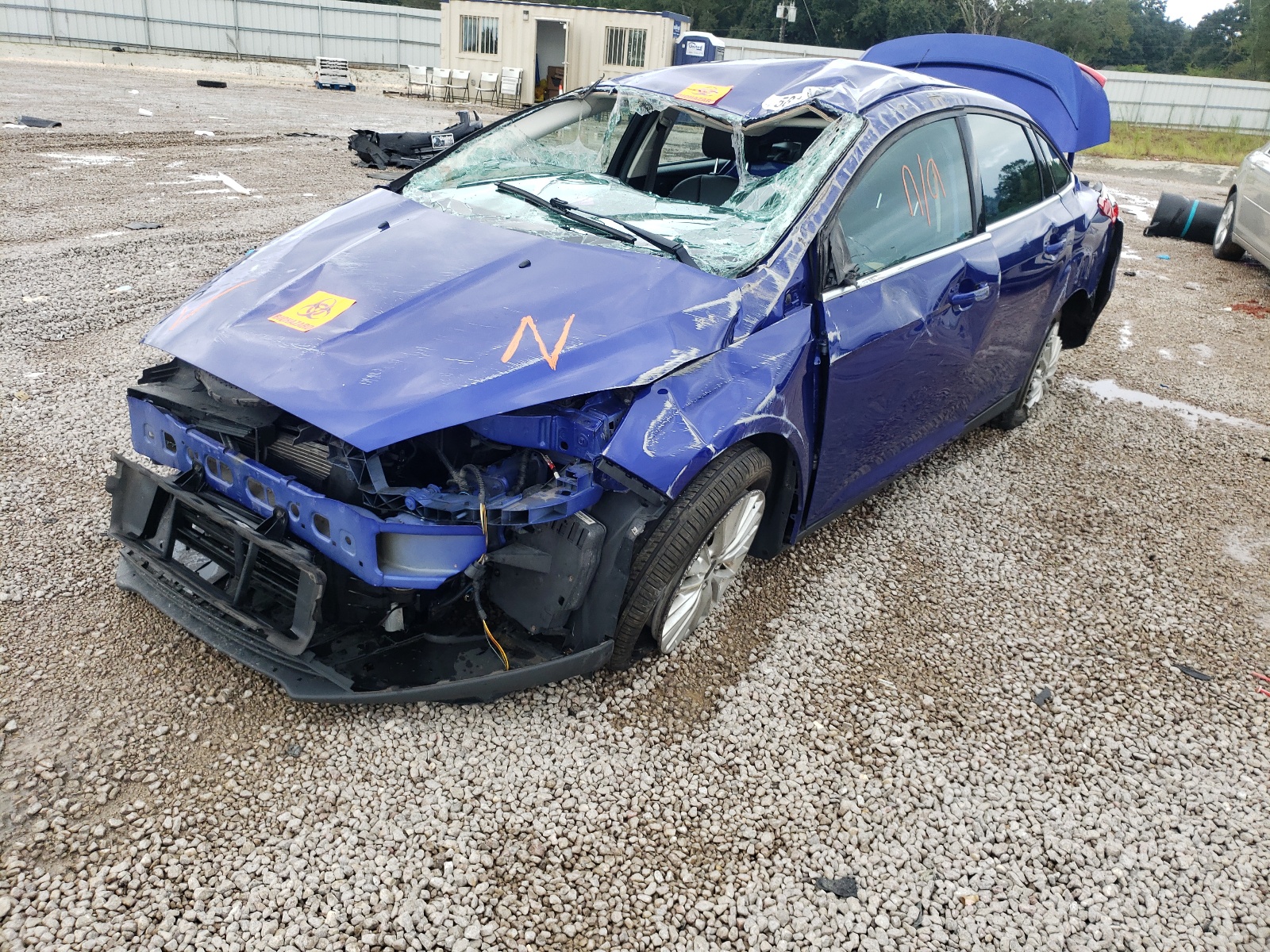 Photo 2 from auction – 2015 FORD FOCUS TITA with VIN 1FADP3J28FL368728